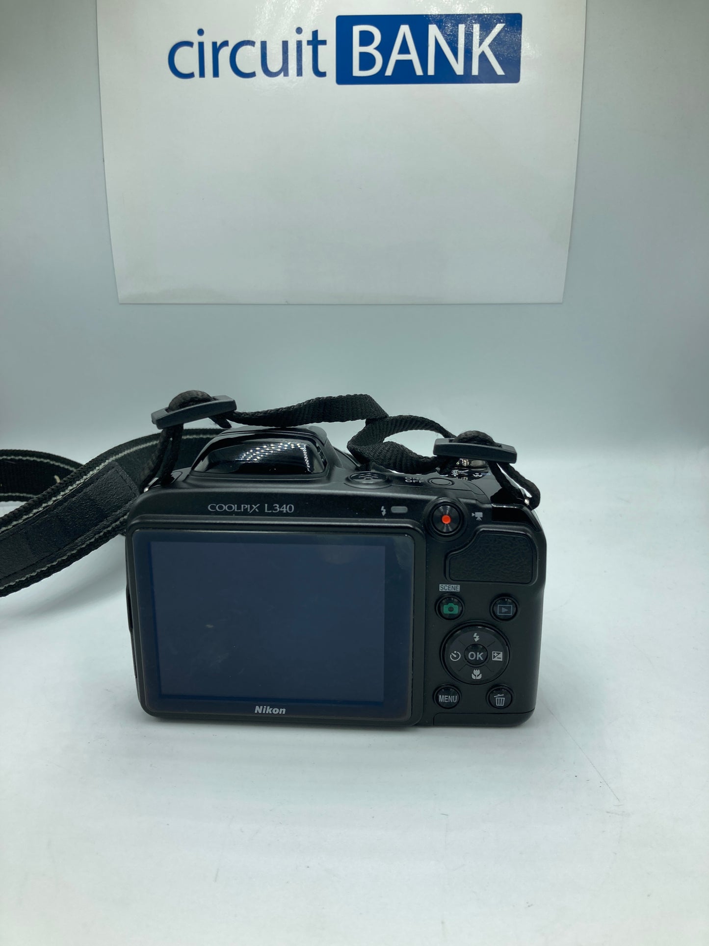 Cámara Nikon Coolpix L340 (Producto Único )