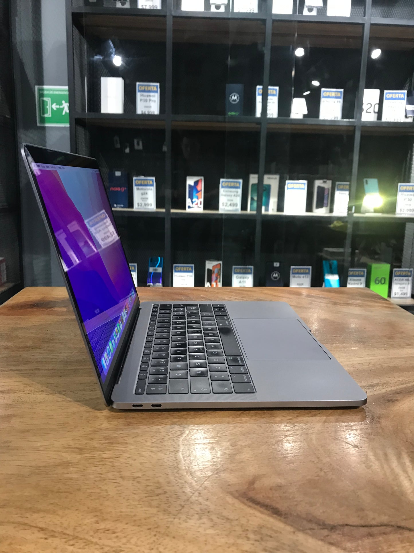MacBook Pro 13" 2017 (Producto Unico)
