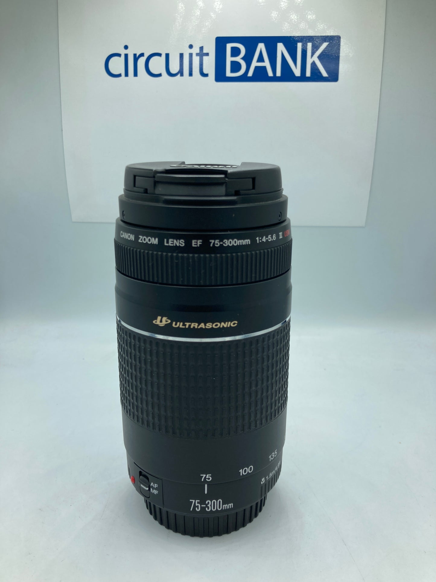 Lente Canon EF 75-300mm (Producto Único)
