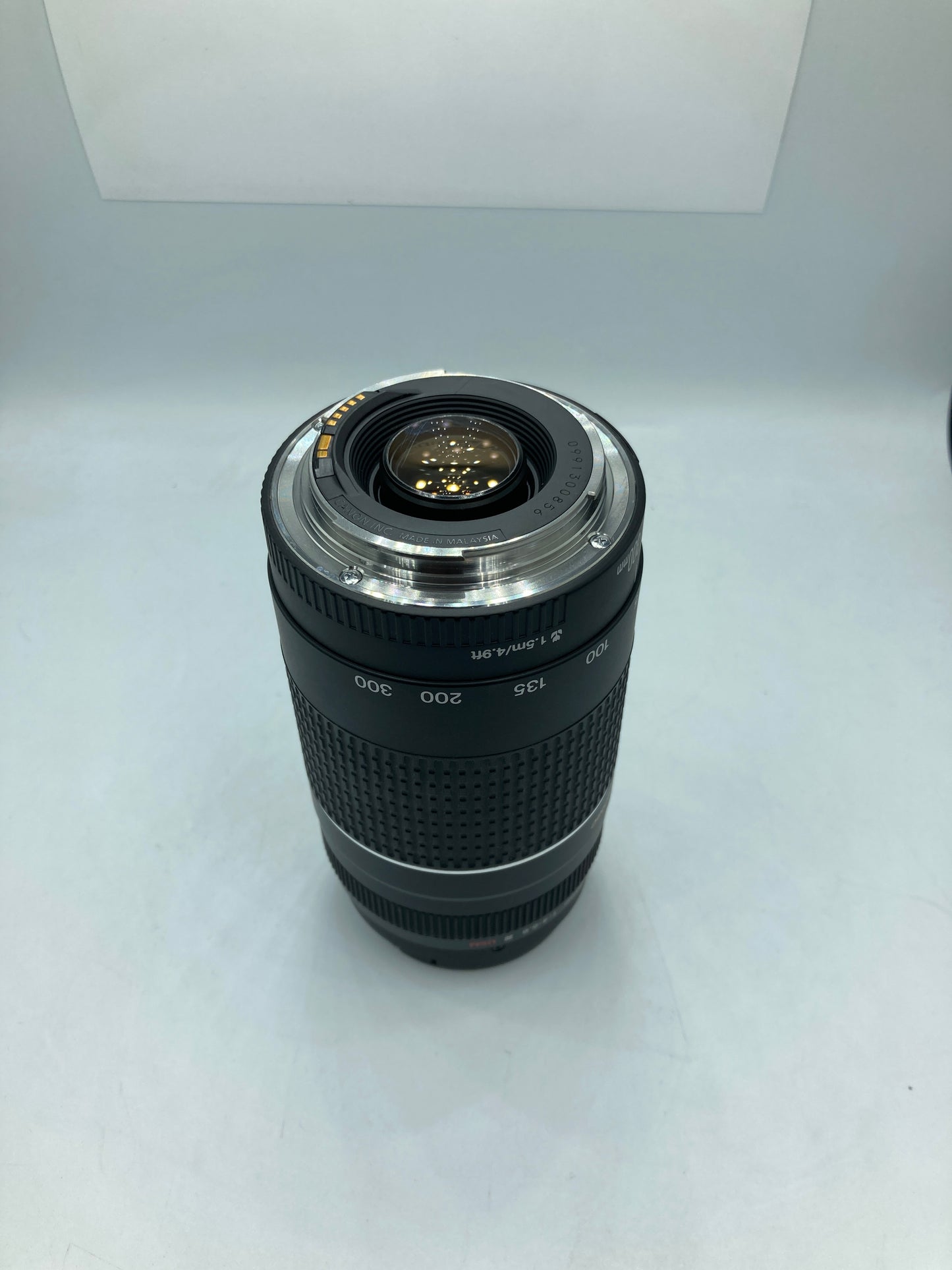 Lente Canon EF 75-300mm (Producto Único)
