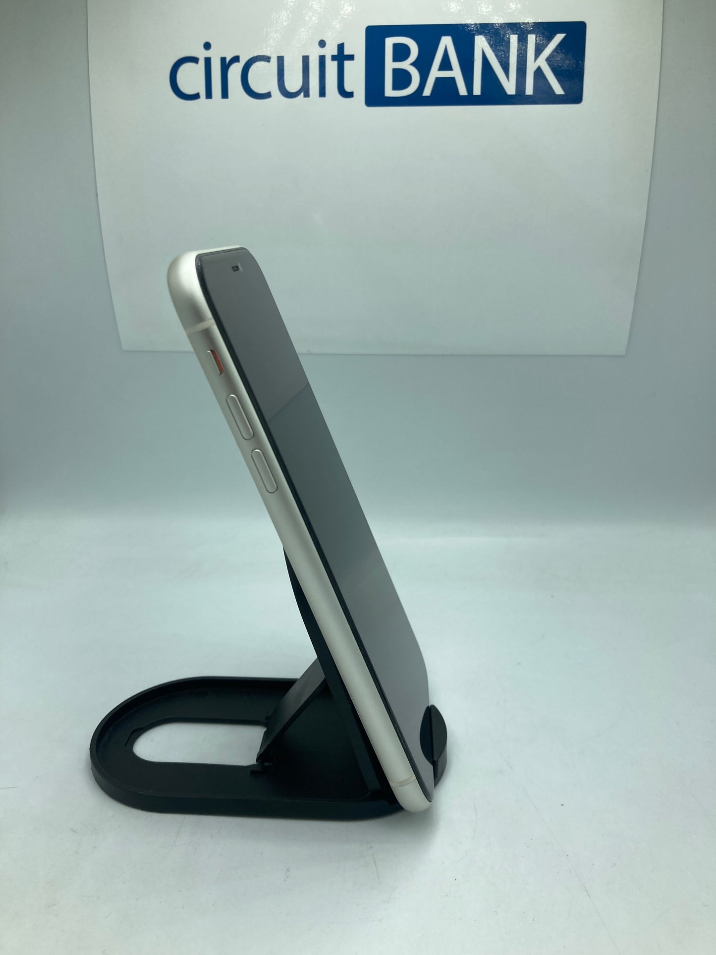 iPhone 11 64GB (Producto Unico)