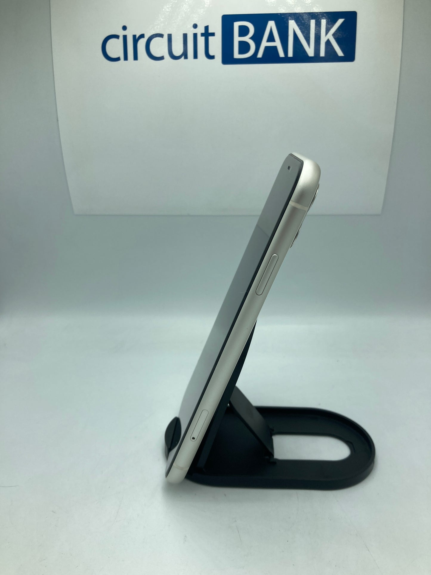 iPhone 11 64GB (Producto Unico)