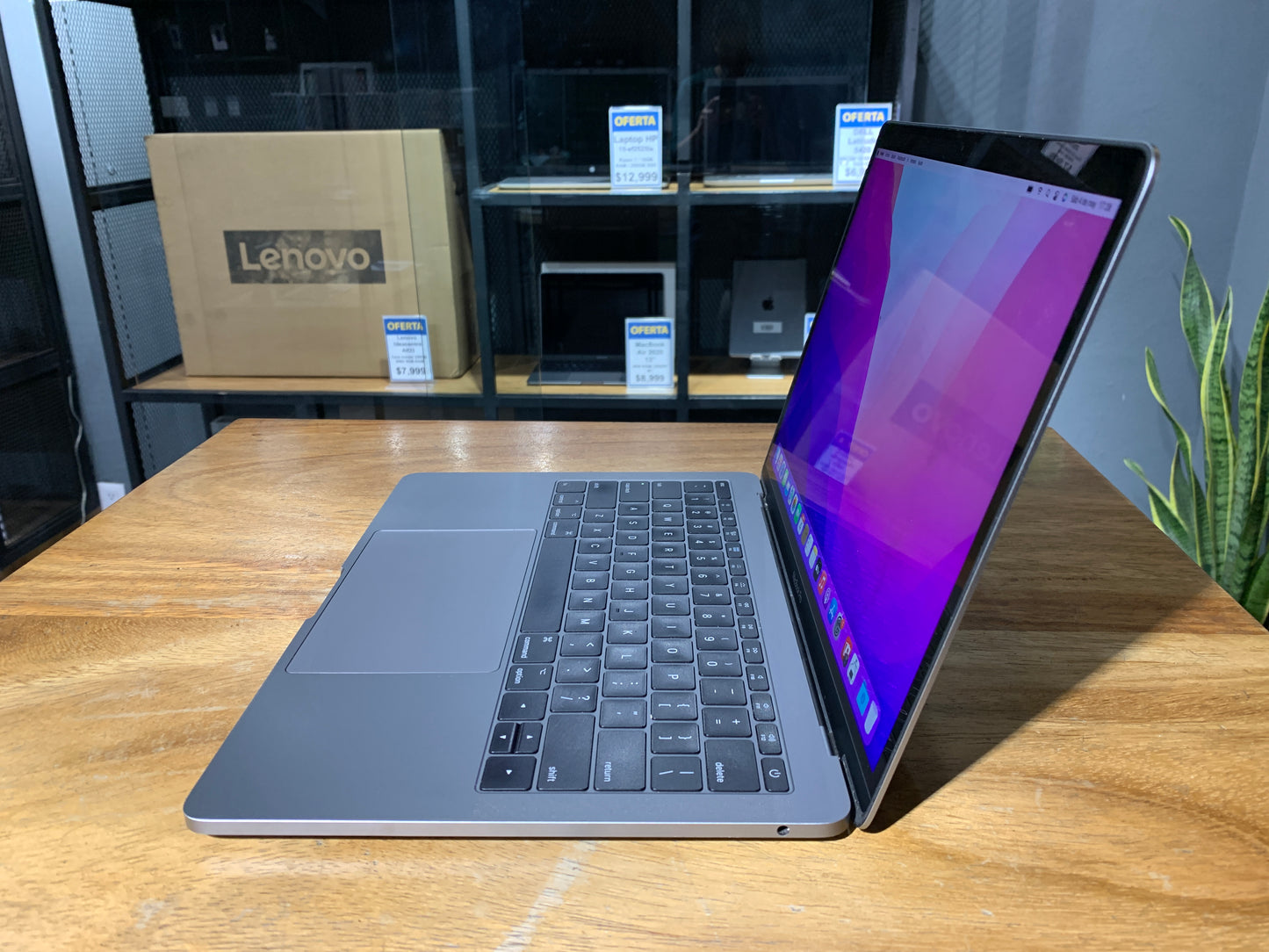 MacBook Pro 13" 2017   Sin Cámara (Producto Unico)
