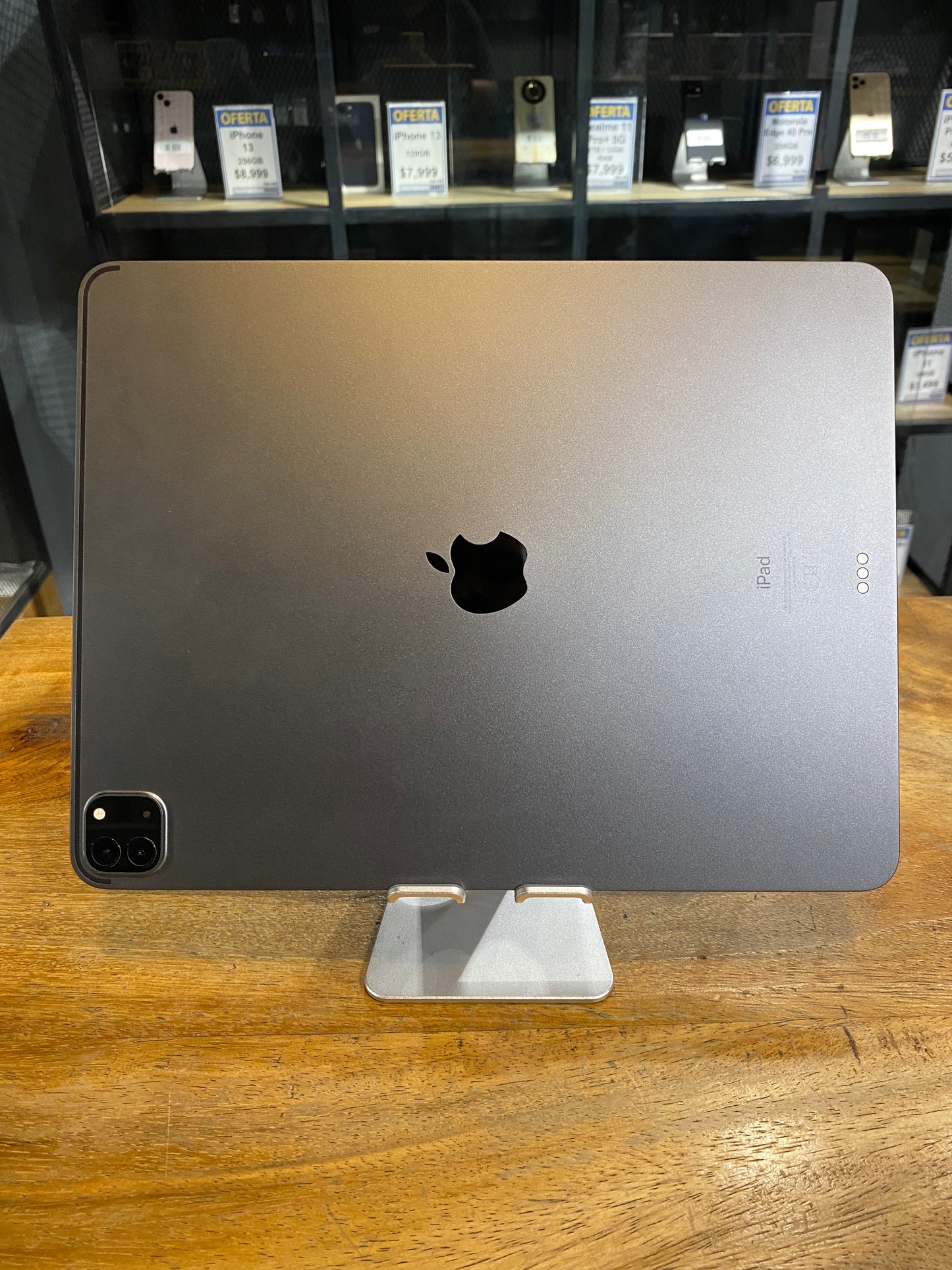 iPad Pro 12.9" WiFi 5ta Gen 128GB (Producto Unico)
