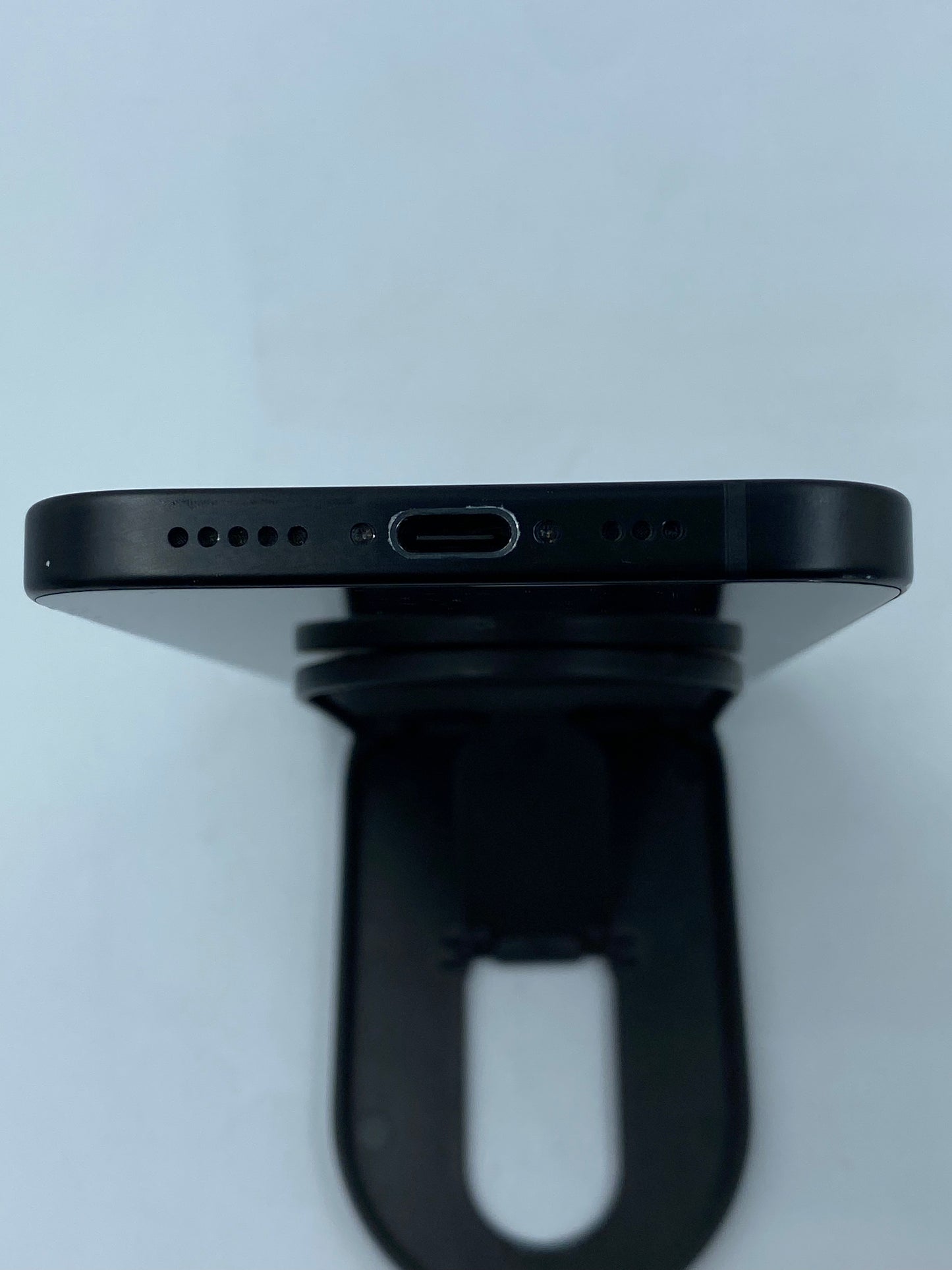 iPhone 15 128GB