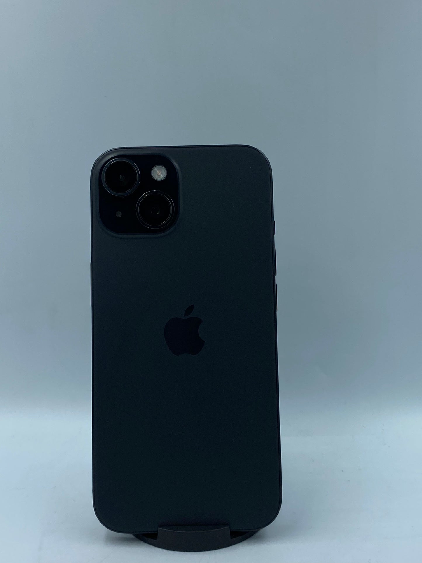 iPhone 15 128GB
