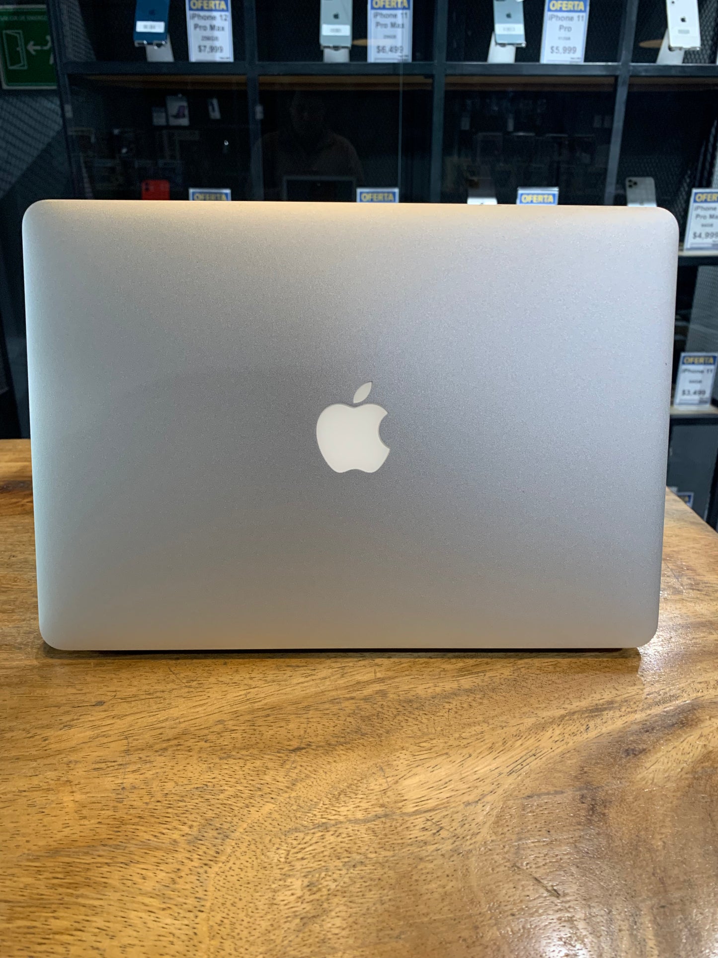 MacBook Air 13" 2017 128GB (Producto Unico)