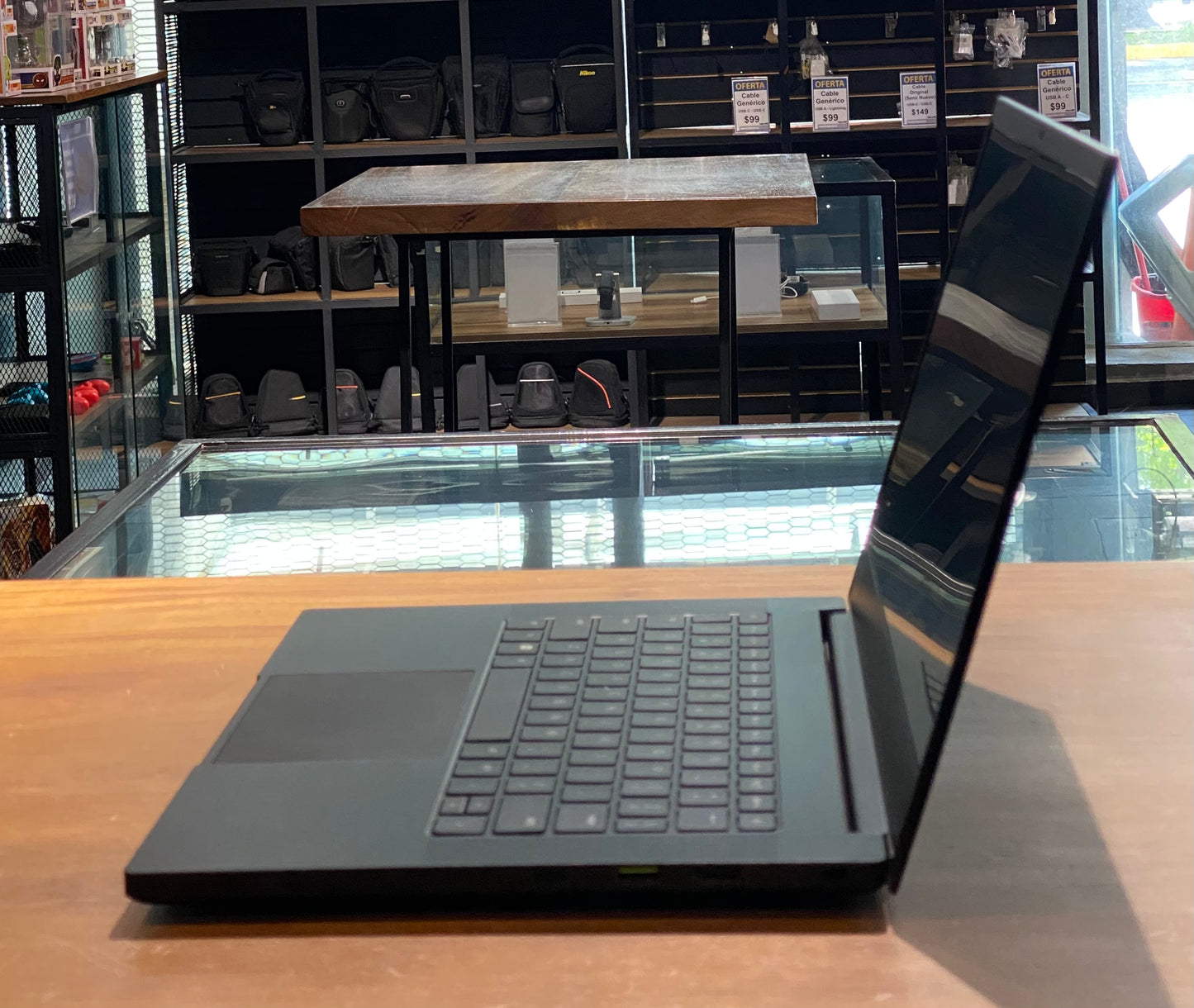 Laptop Razer Blade 14(2022) 1TB - 16GB RAM
