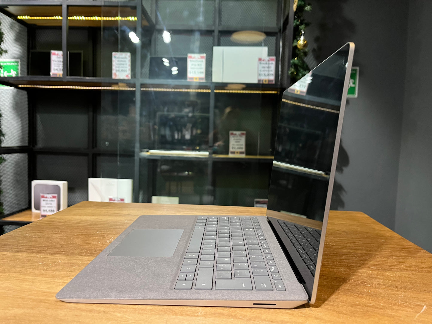 Microsoft Surface Laptop 5 256GB / 8GB RAM
