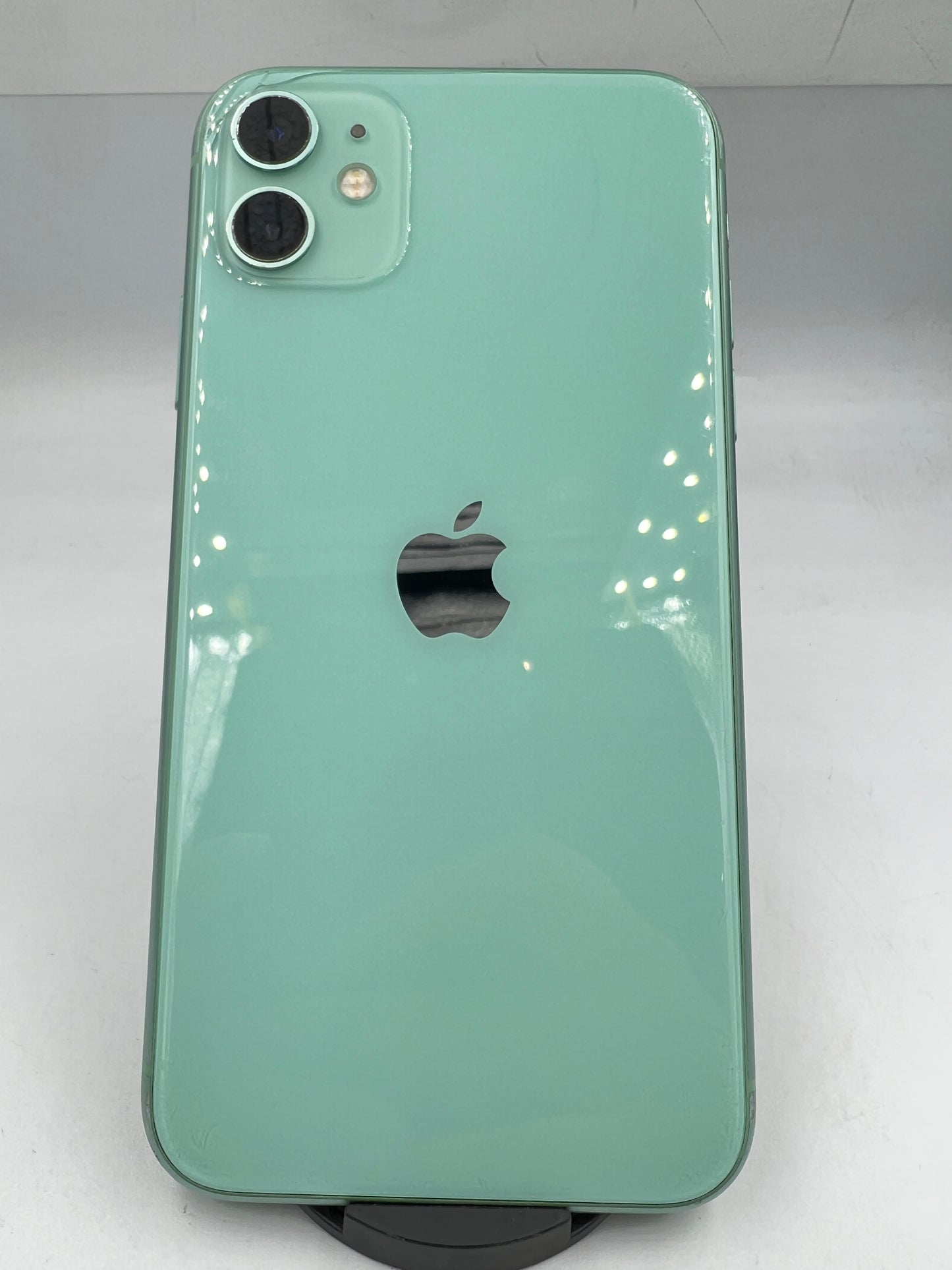 iPhone 11 128GB (Producto Único)