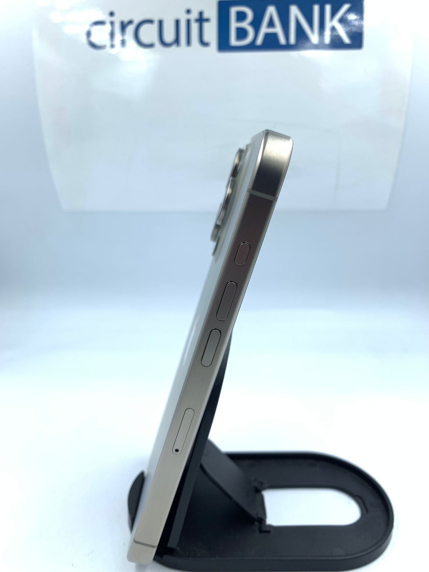 iPhone 15 Pro 256GB (Producto Único)