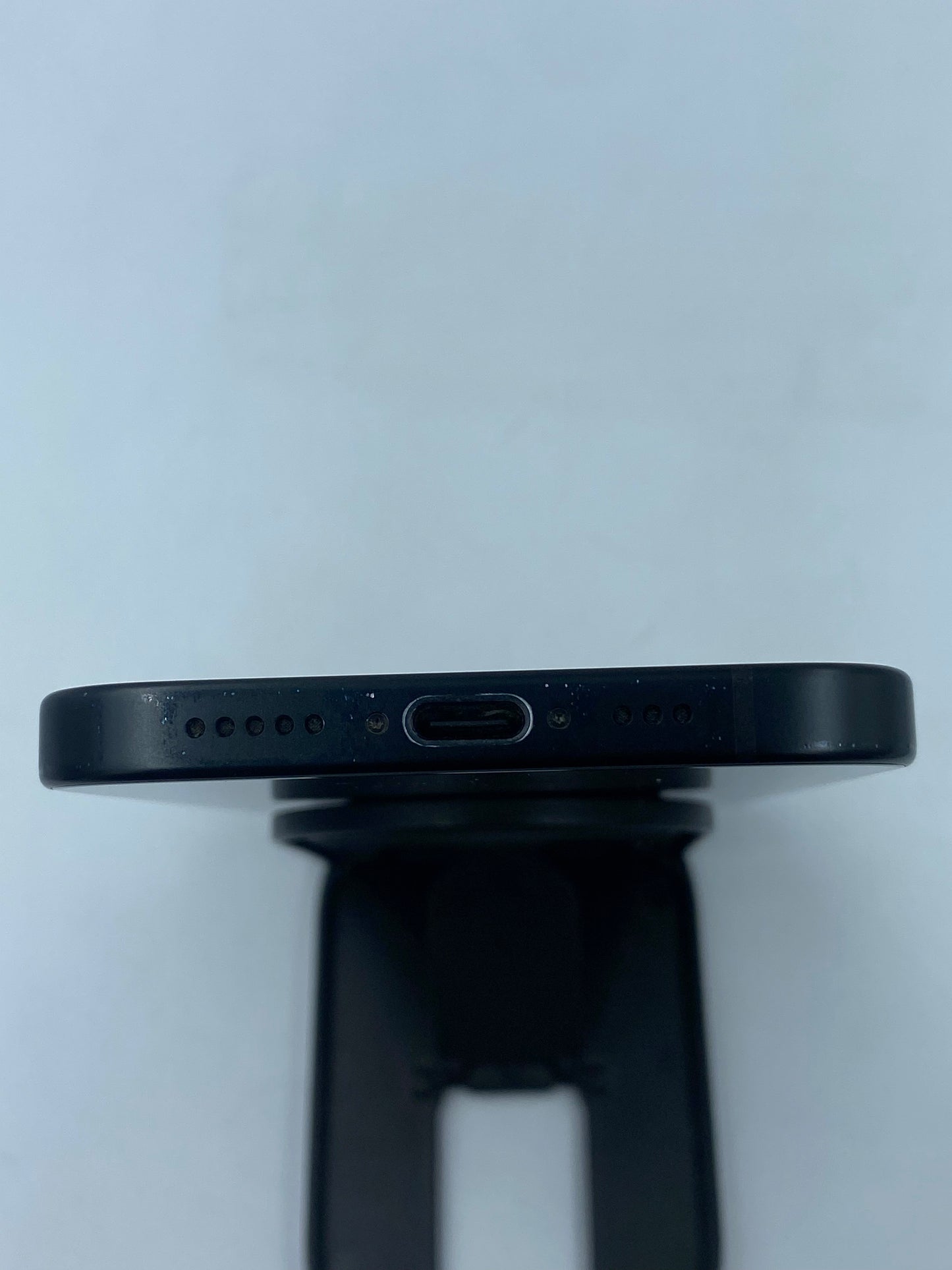 iPhone 15 128GB
