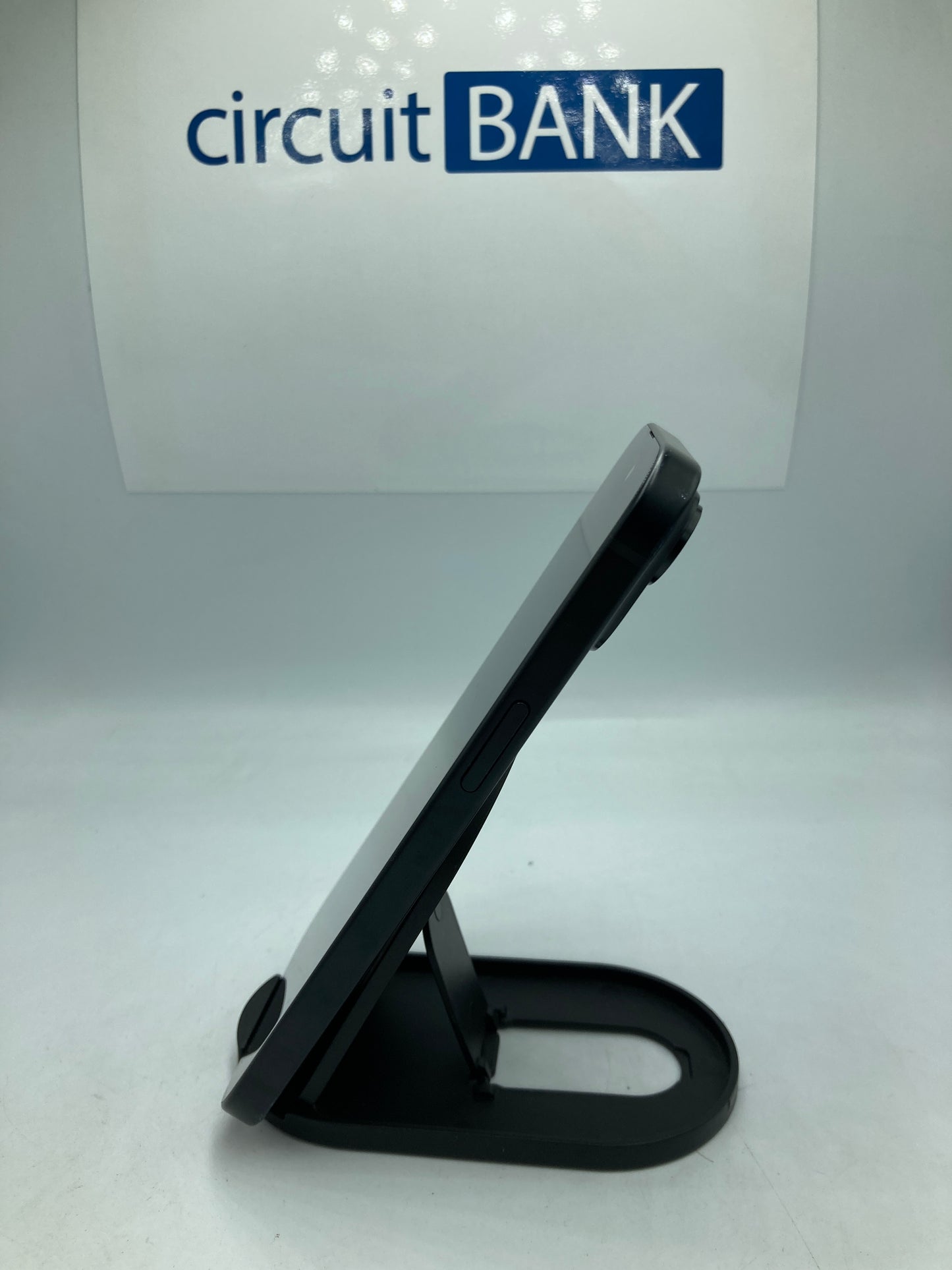 iPhone 15 128GB (Producto Único)