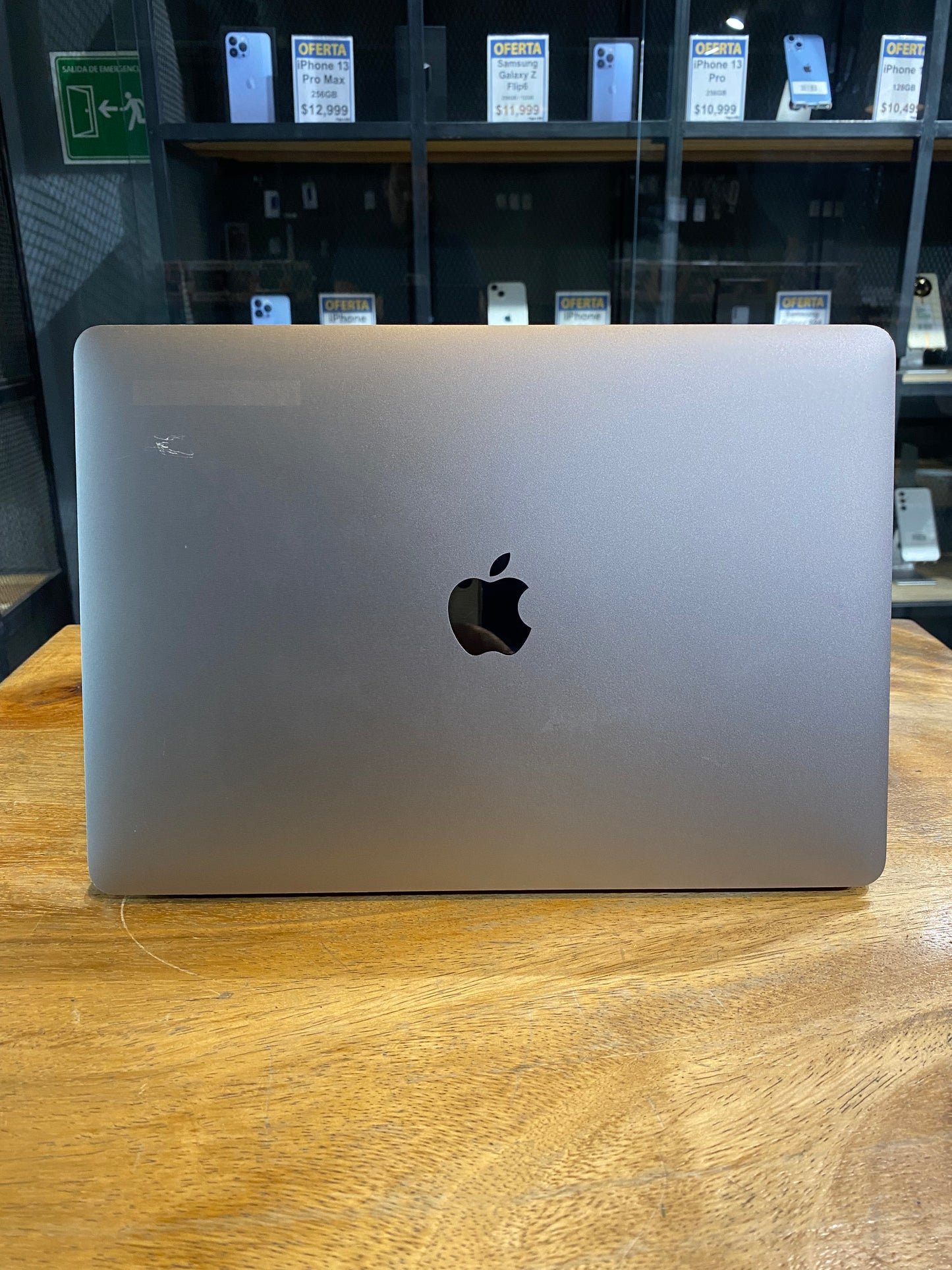 MacBook Pro 13" 2016 256GB / 8GB RAM (Producto Unico)