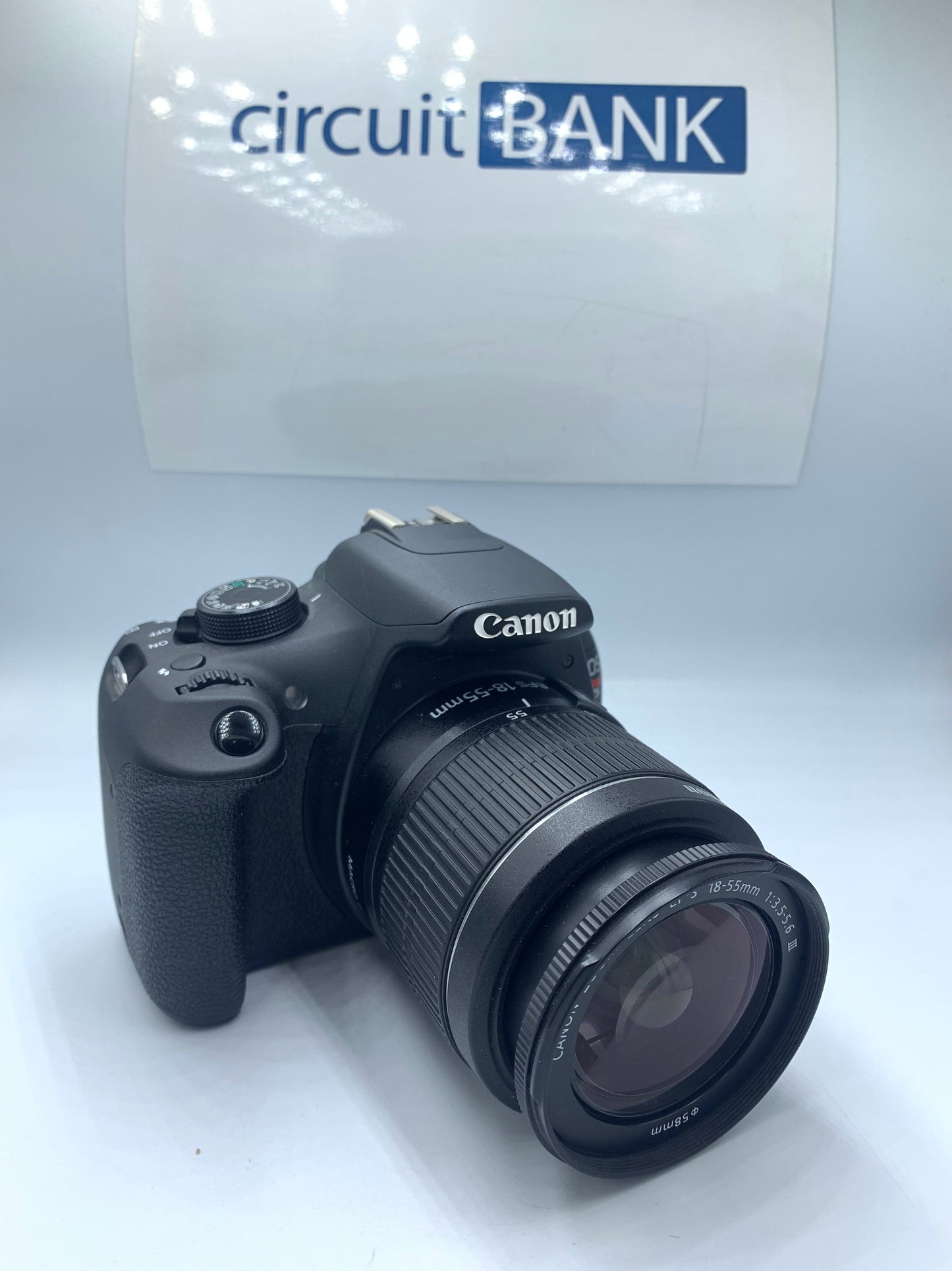 Canon EOS Rebel T5 + Lente 18-55mm (Producto Unico)