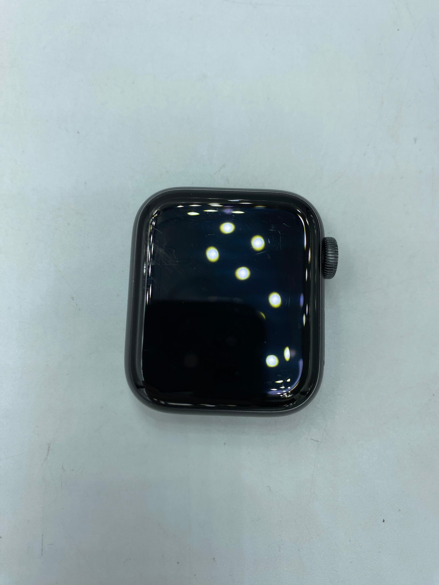 Apple Watch SE 40mm 1st Gen. (GPS) (Producto Único)