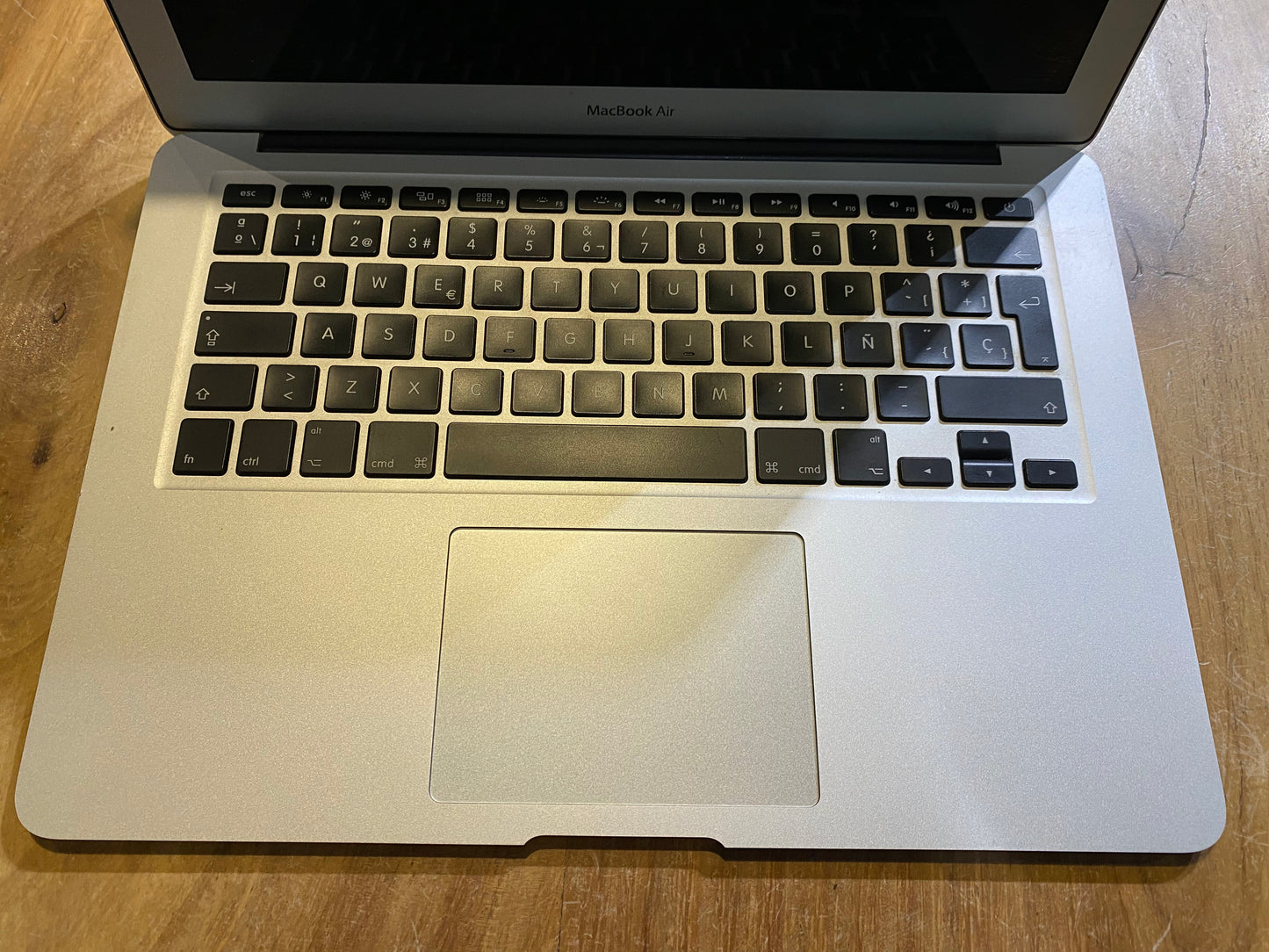 Apple Macbook Air