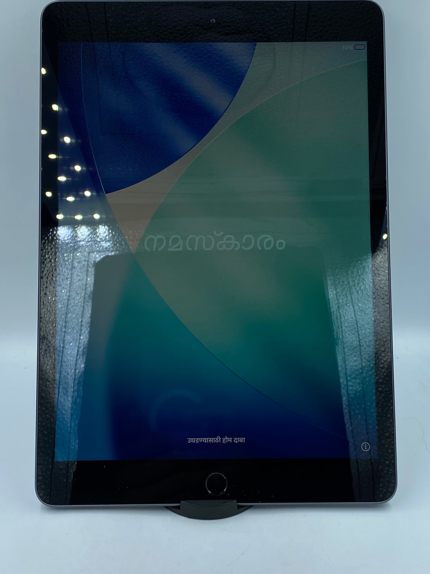 Apple ipad 8th Gen 32GB