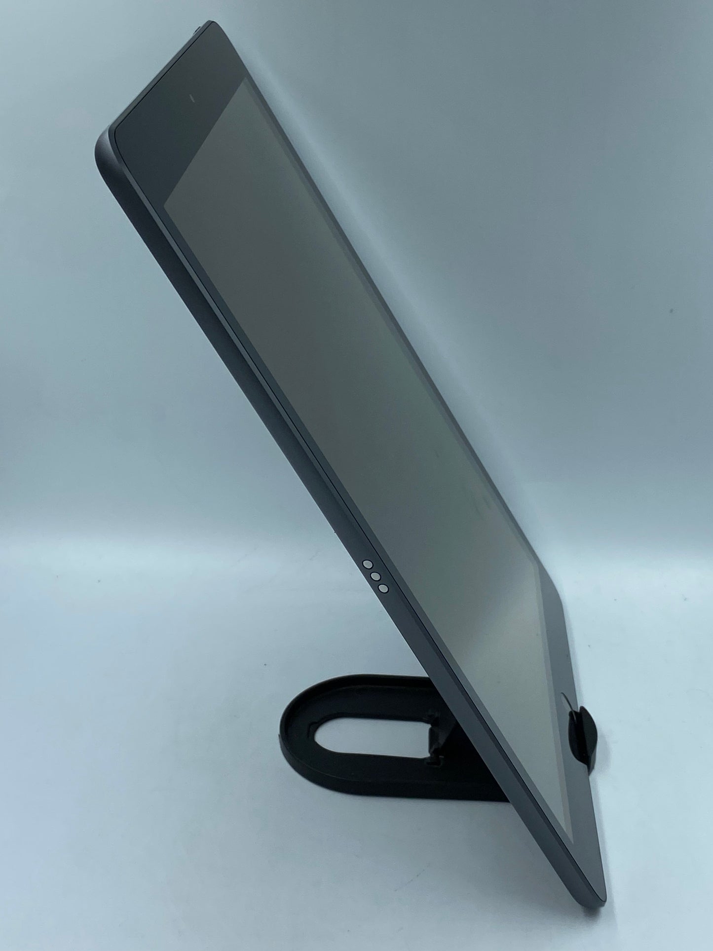 Apple ipad 8th Gen 32GB