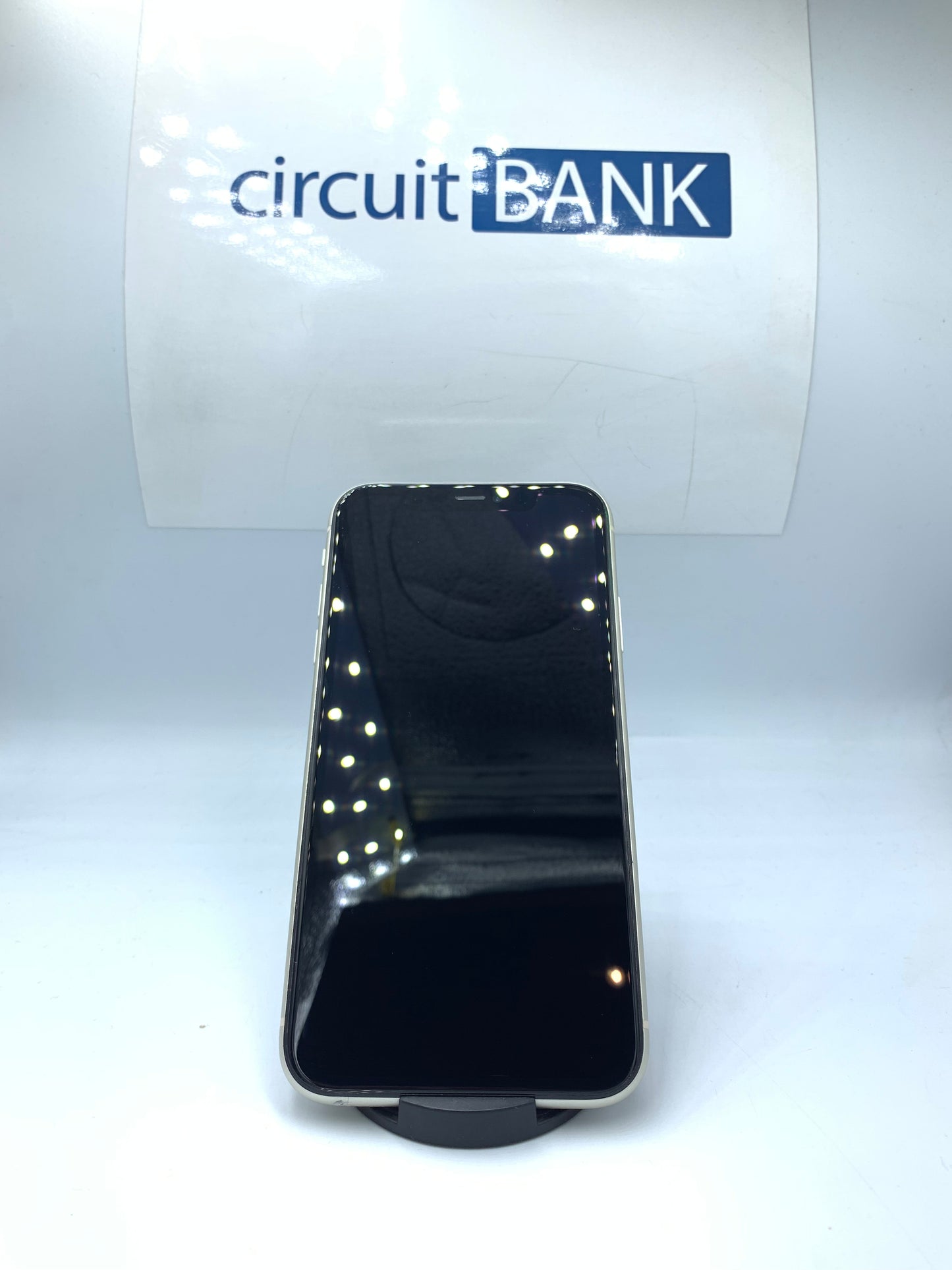 iPhone 11 64GB (Producto Unico)