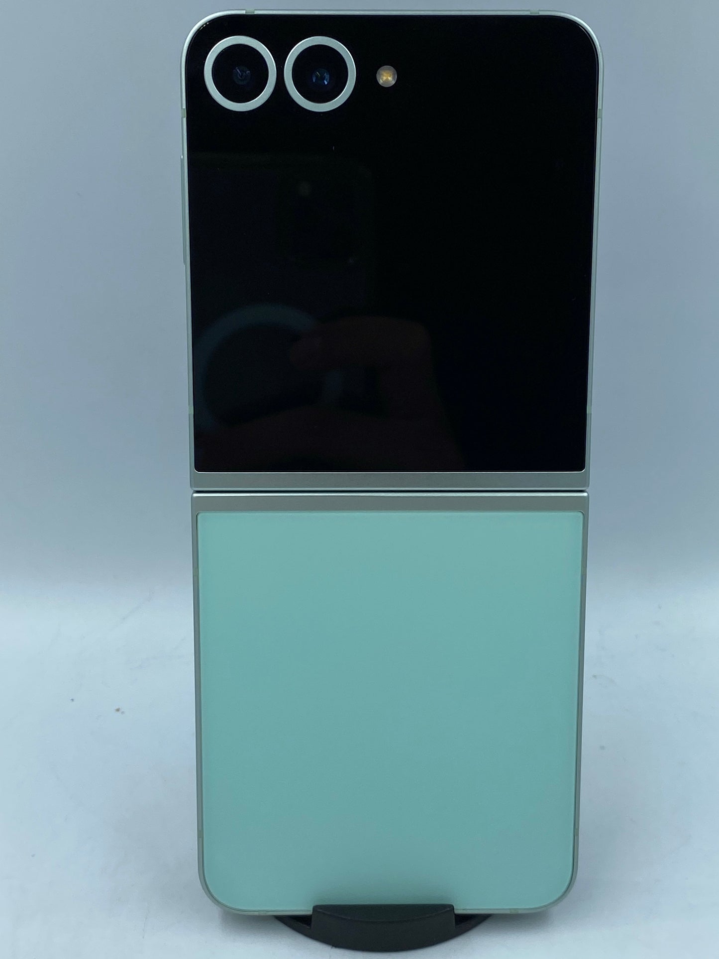 Samsung Galaxy Z Flip 6