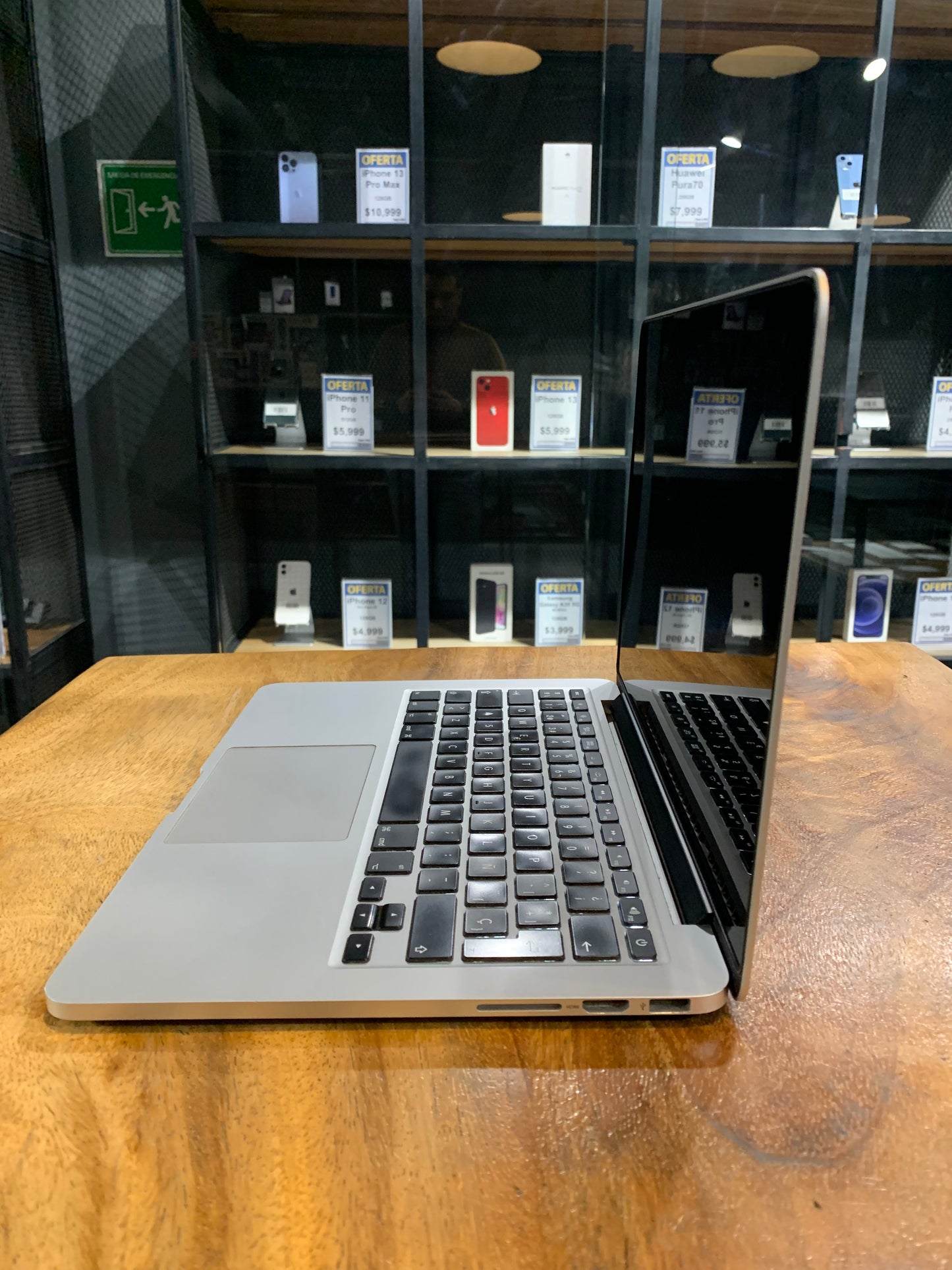 MacBook Pro 13" 2015 512GB (Producto Unico)