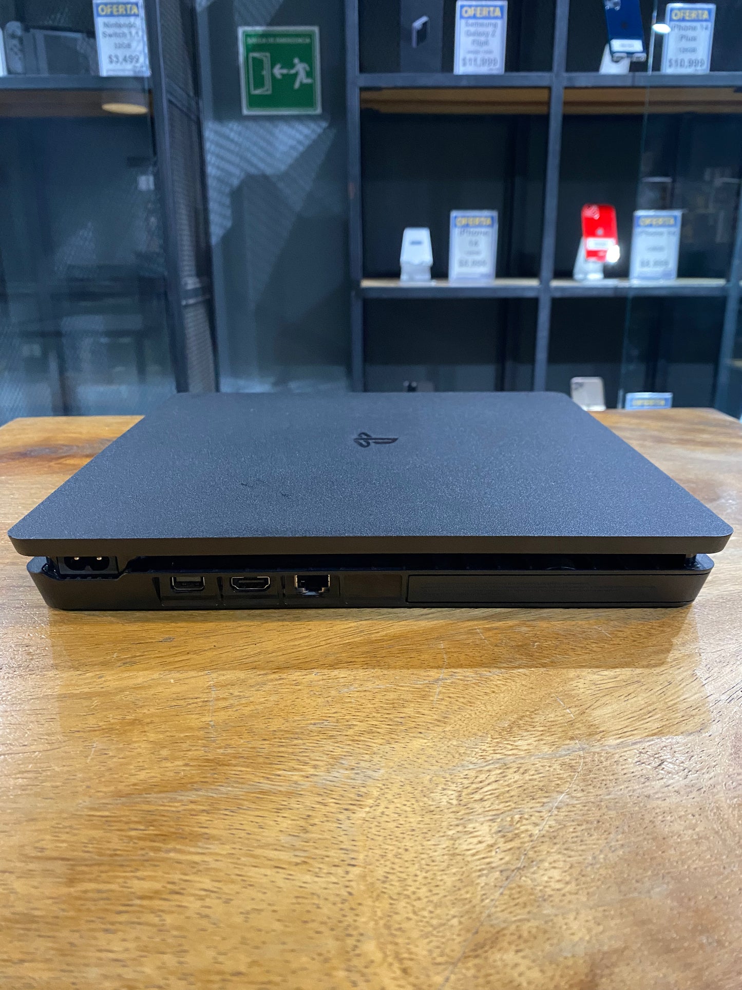 PlayStation 4 Slim 1TB (Producto Unico)