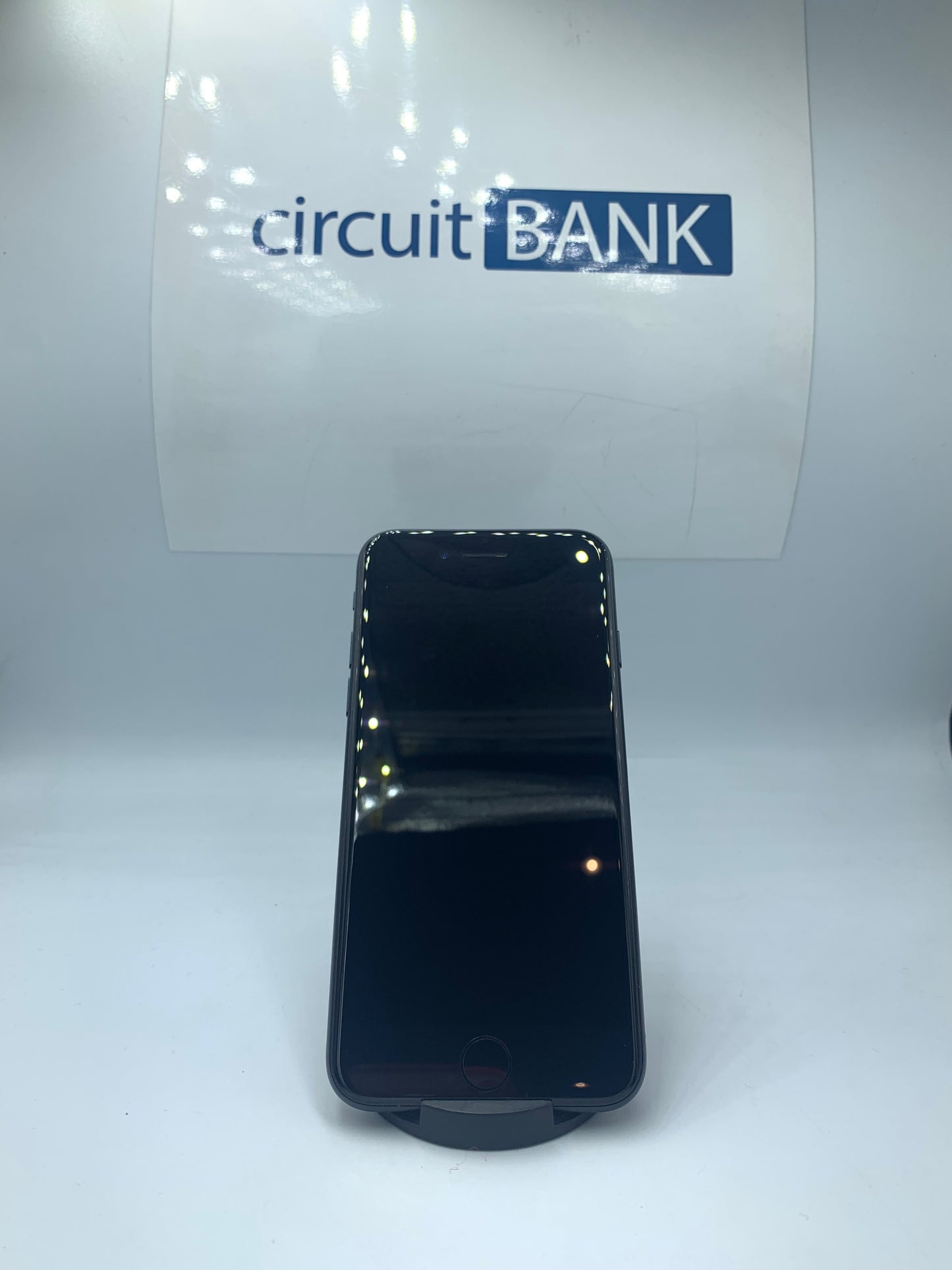 iPhone SE 2022 64GB (Producto Unico)