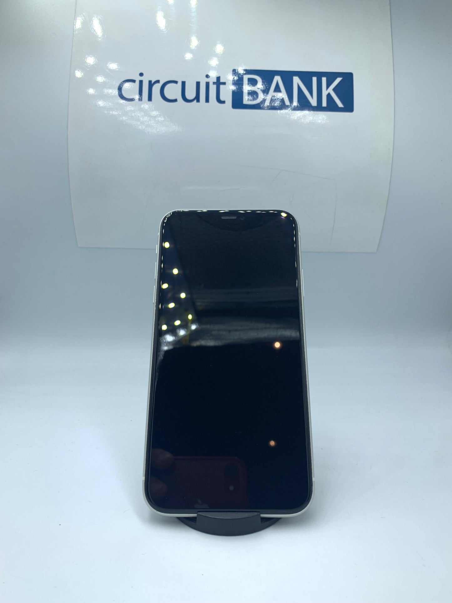 iPhone 11 64GB (Producto Unico)