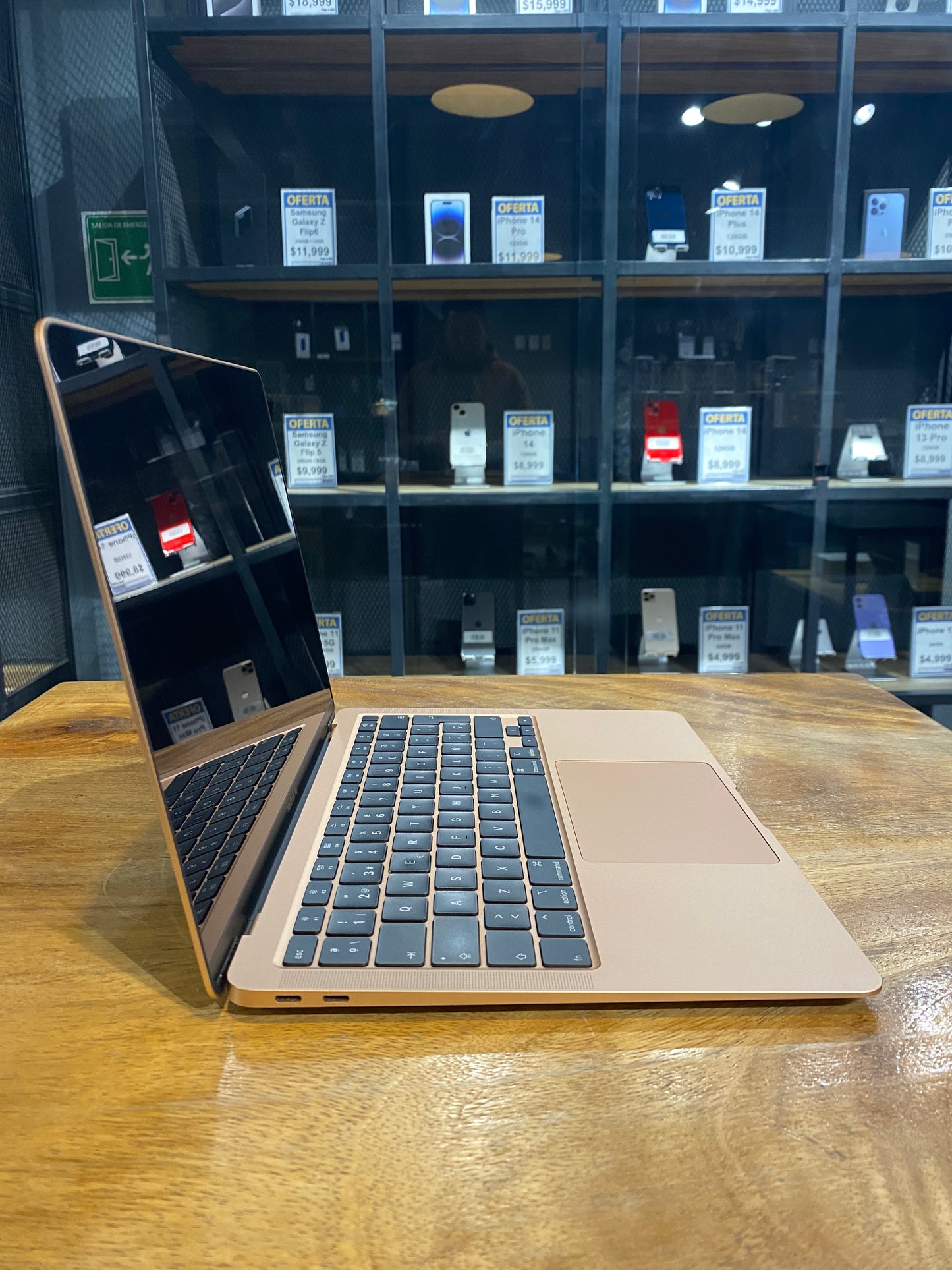 MacBook Air 13" 2020 Intel Core i3 (Producto Unico)
