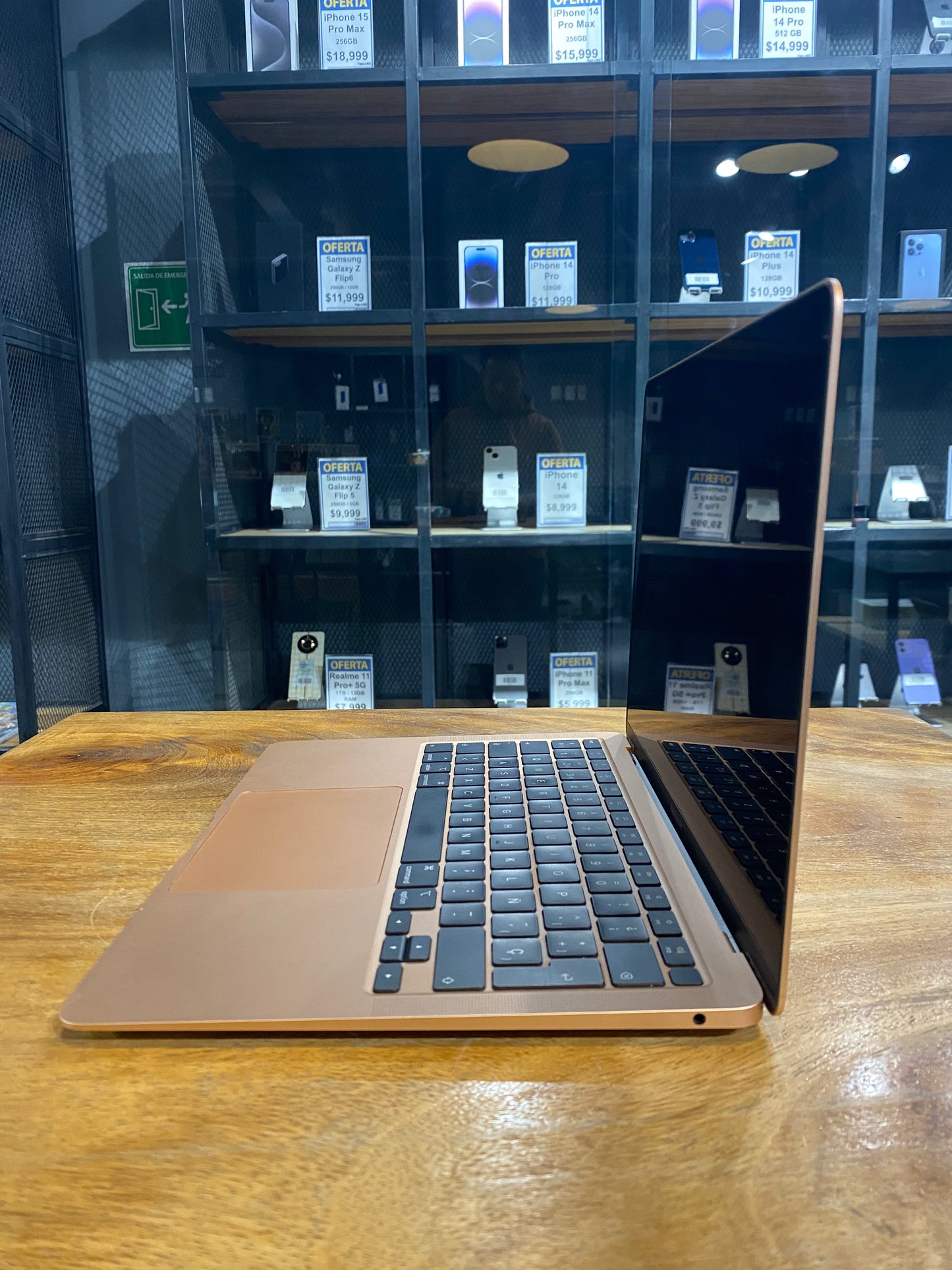 MacBook Air 13" 2020 Intel Core i3 (Producto Unico)
