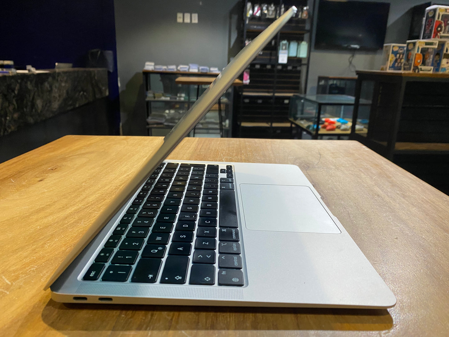 Apple Macbook Air M1 13" 2020