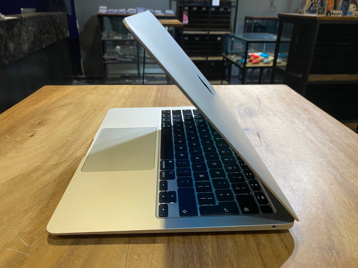 Apple Macbook Air M1 13" 2020