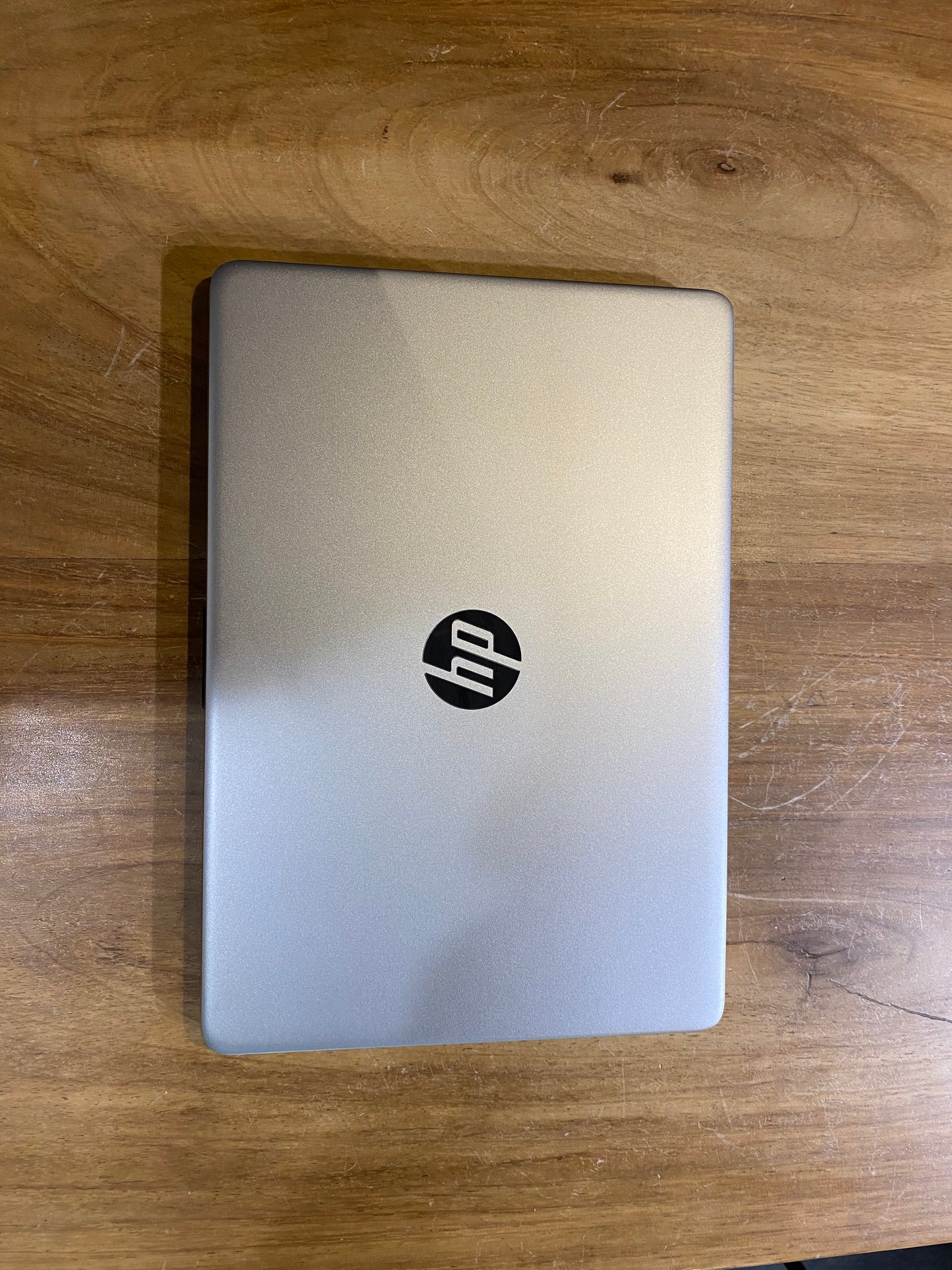 Laptop HP 14", 8GB de RAM, Intel Celeron