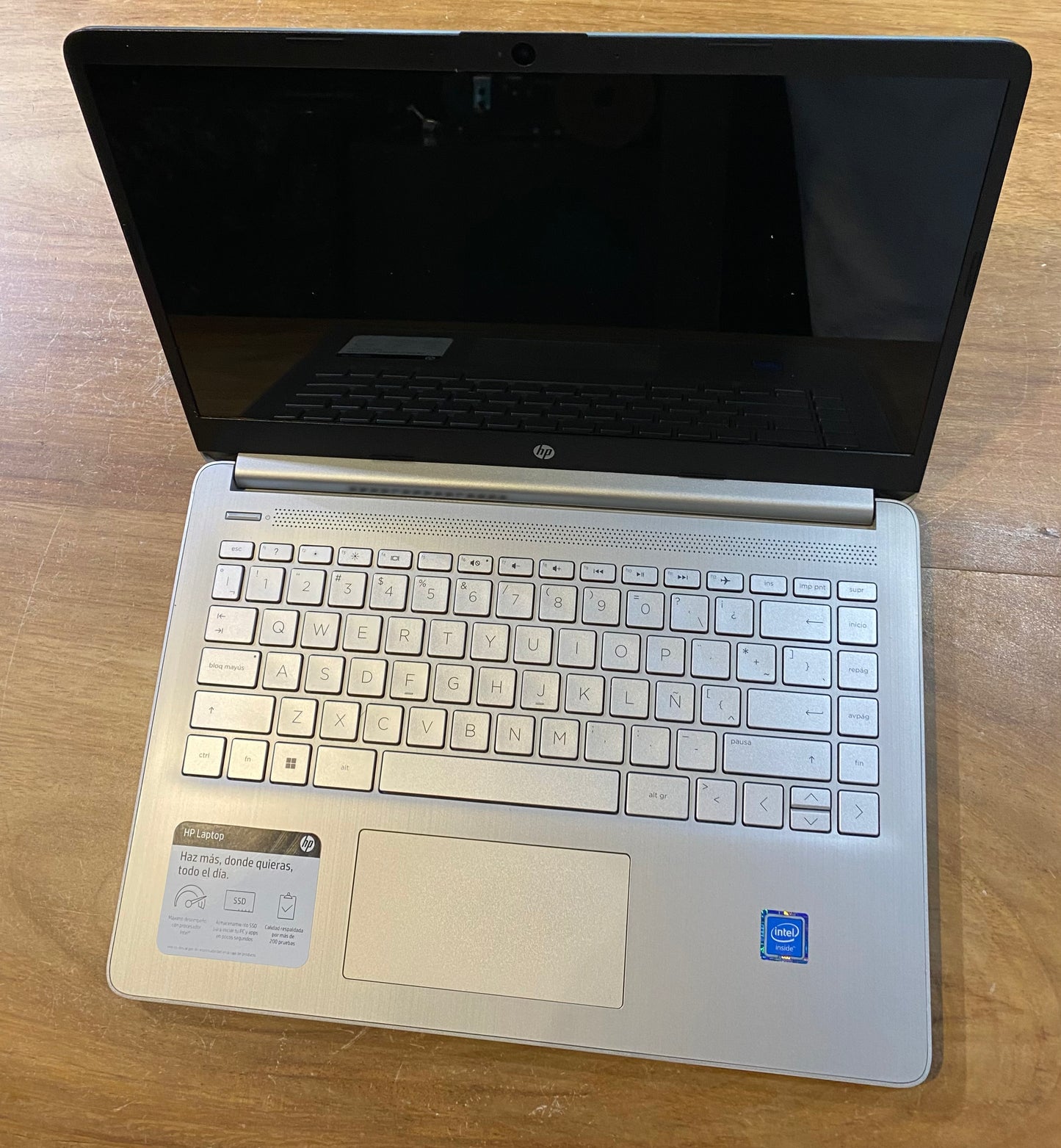 Laptop HP 14", 8GB de RAM, Intel Celeron