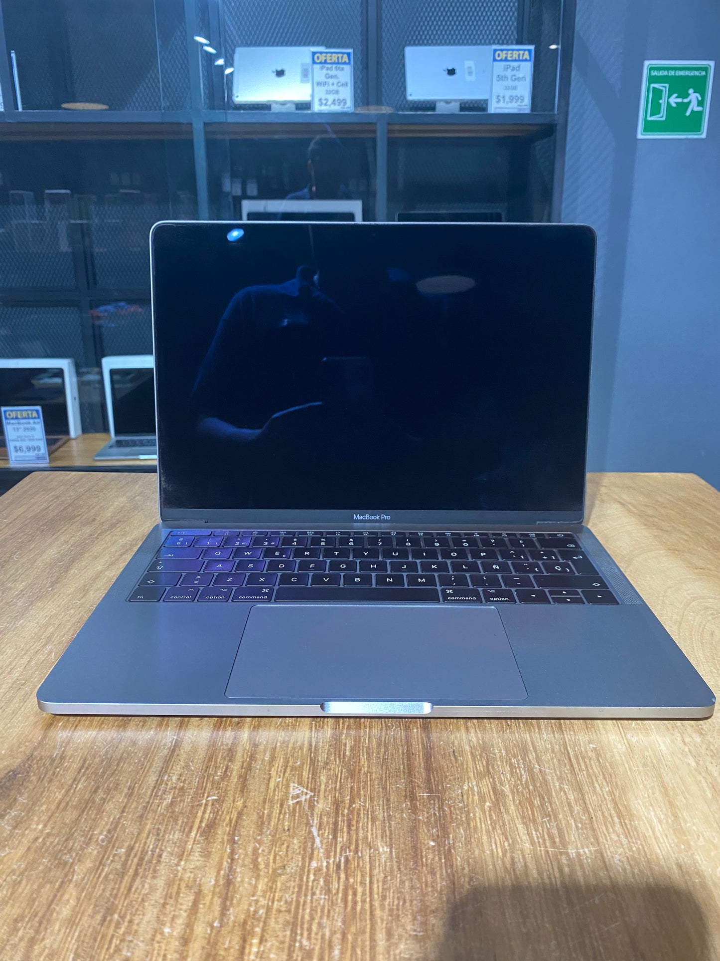 MacBook Pro 13" 2017 128GB (Producto Unico)