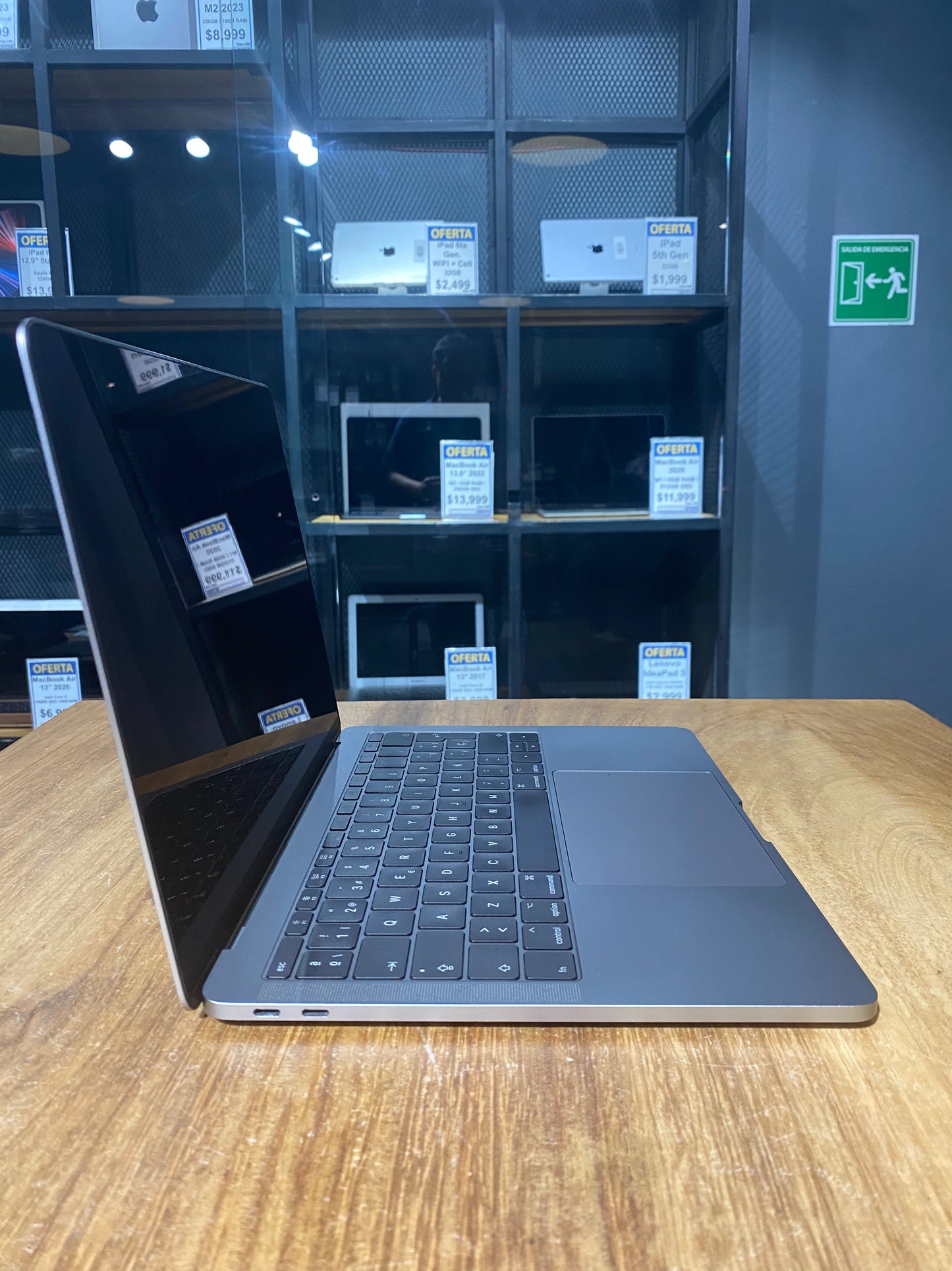 MacBook Pro 13" 2017 128GB (Producto Unico)