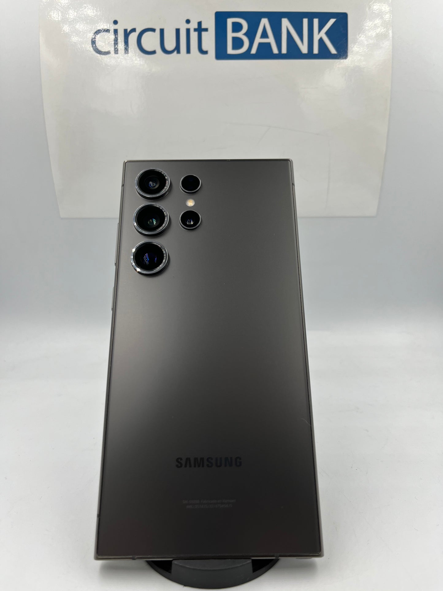 Samsung Galaxy S24 Ultra 256GB / 12GB RAM