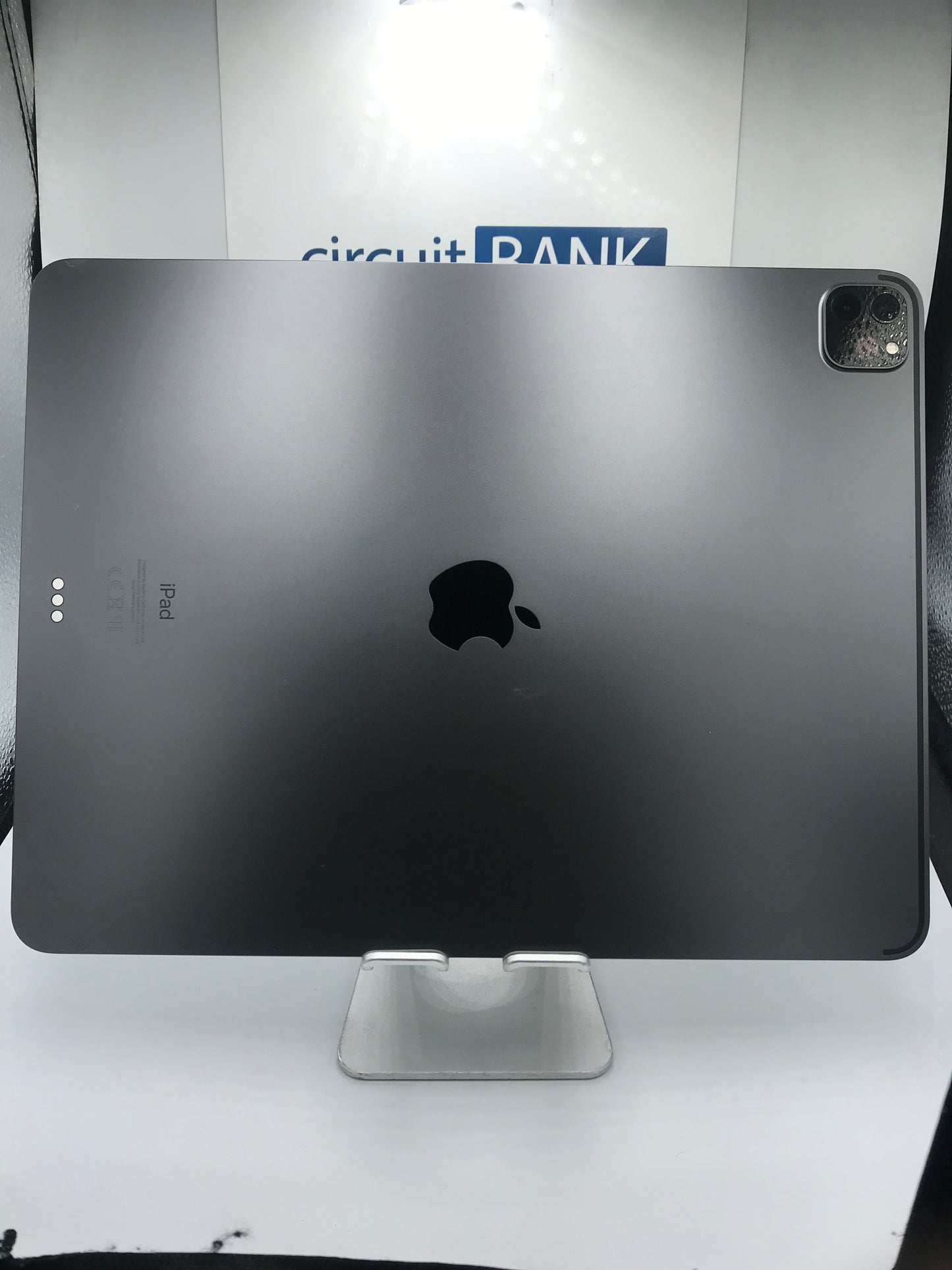iPad Pro 12.9" 4th Gen 128GB (Producto Unico)