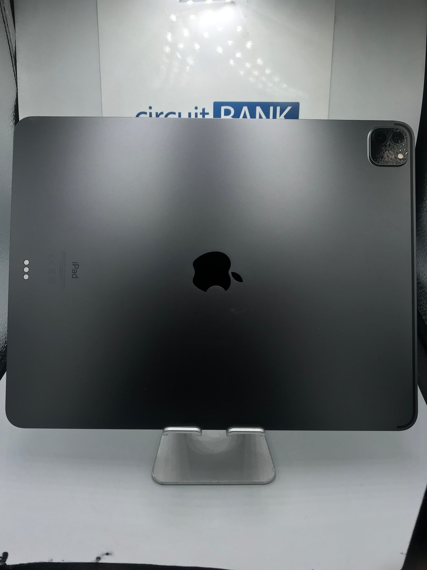iPad Pro 12.9" 4th Gen 128GB (Producto Unico)