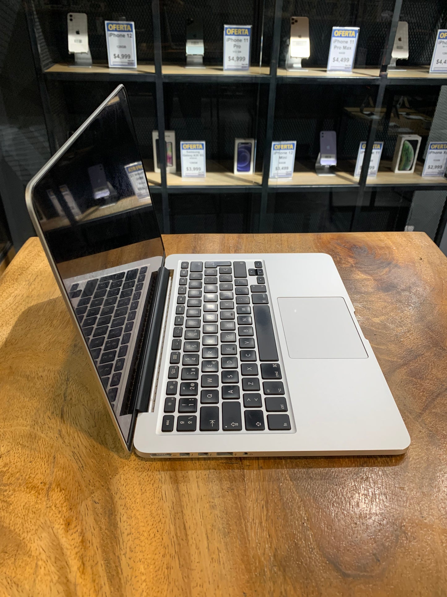 Macbook Pro 13" 2015 128GB (Producto Unico)