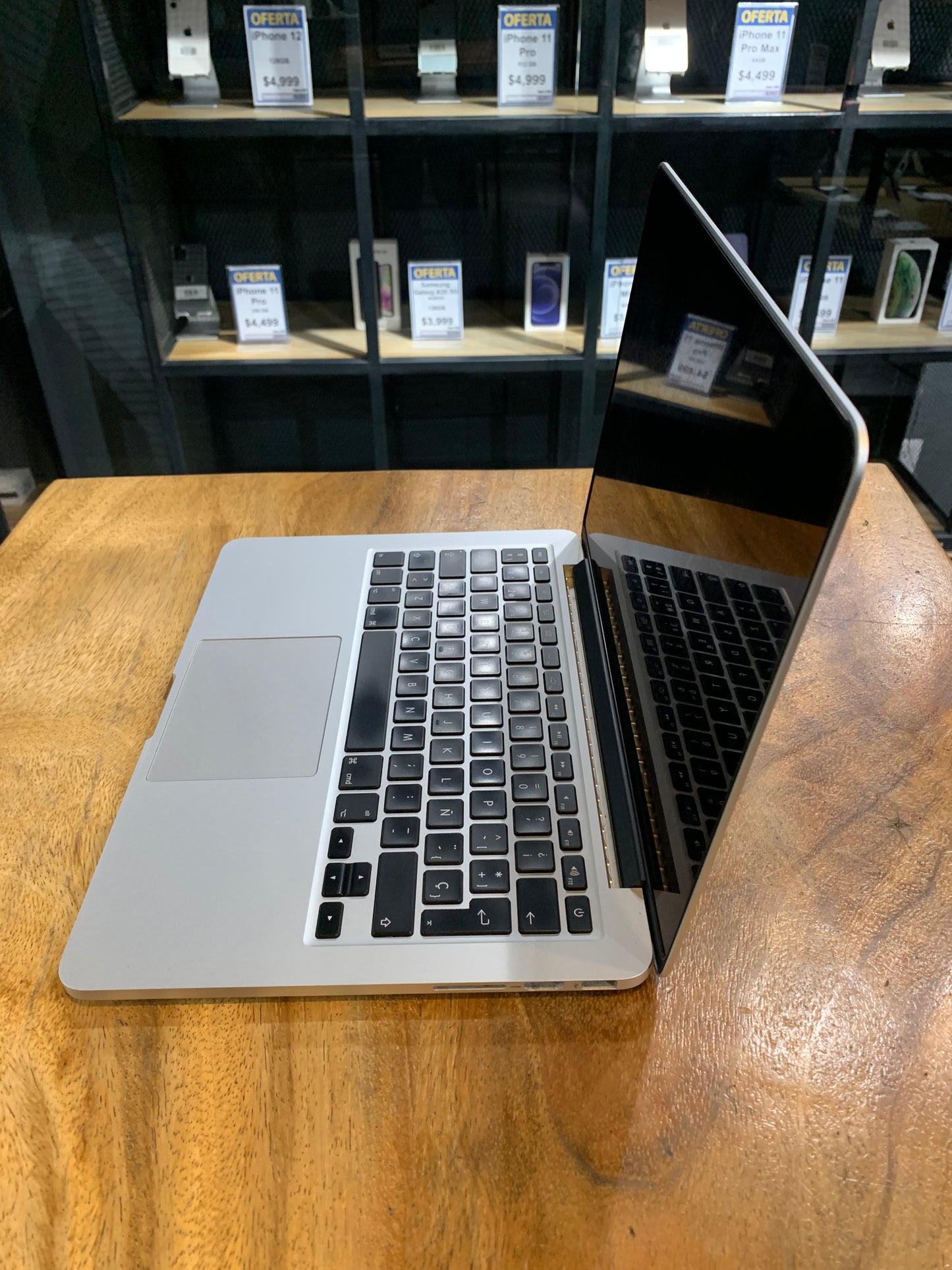 Macbook Pro 13" 2015 128GB (Producto Unico)