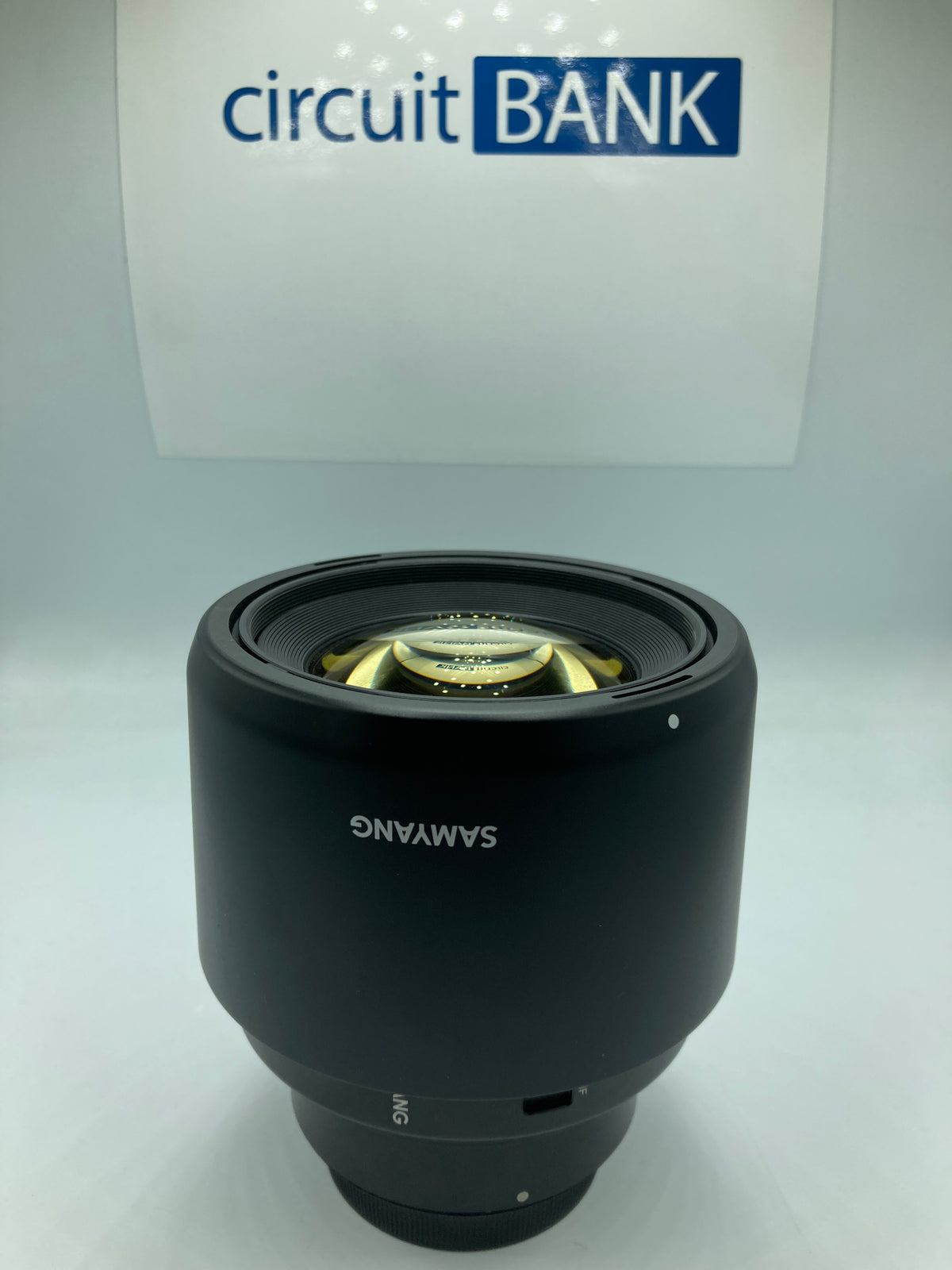 Lente SAMYANG AF 85mm (Producto Único)