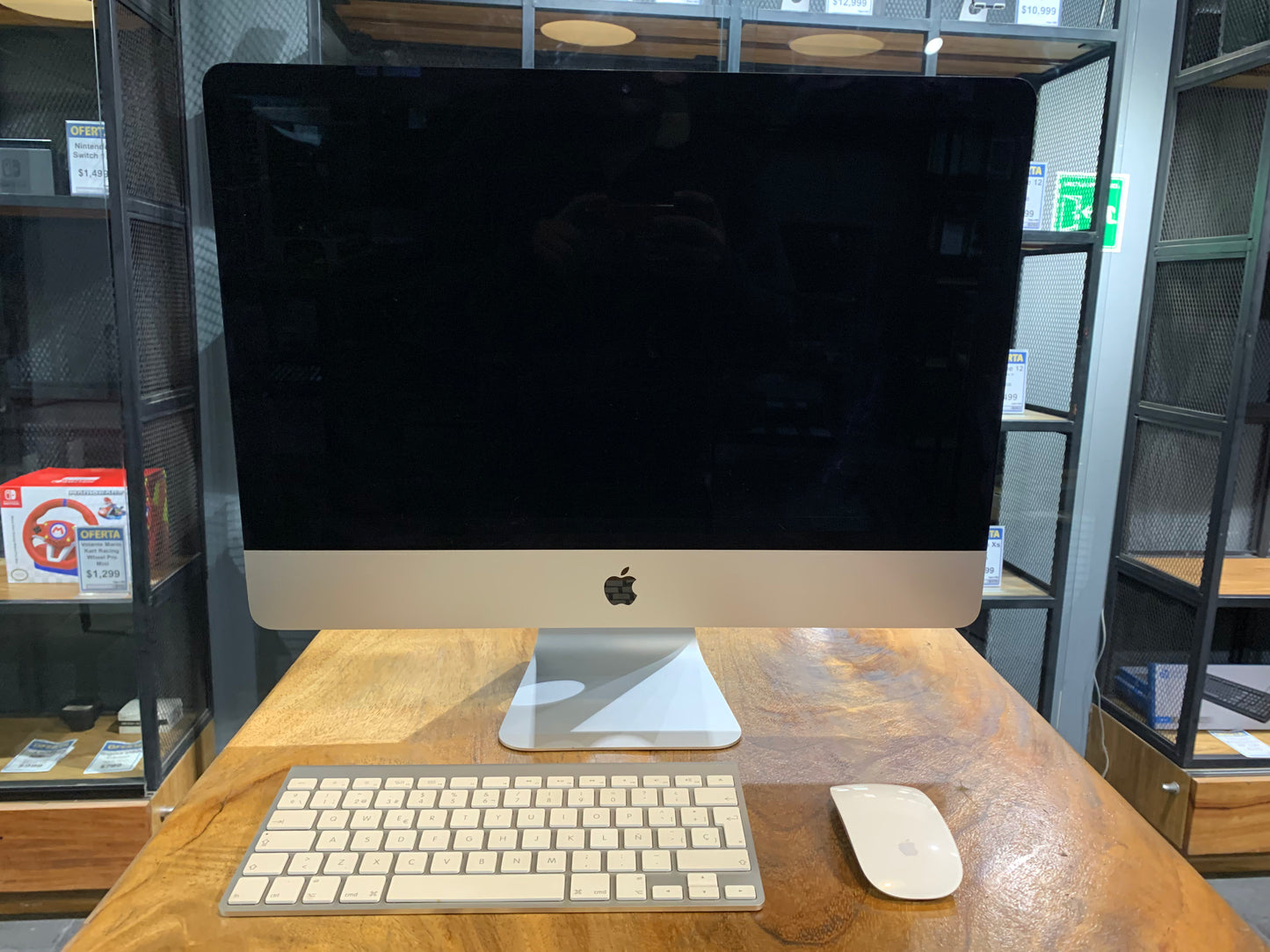 iMac 21" 2015 1TB / 8GB (Producto Unico)