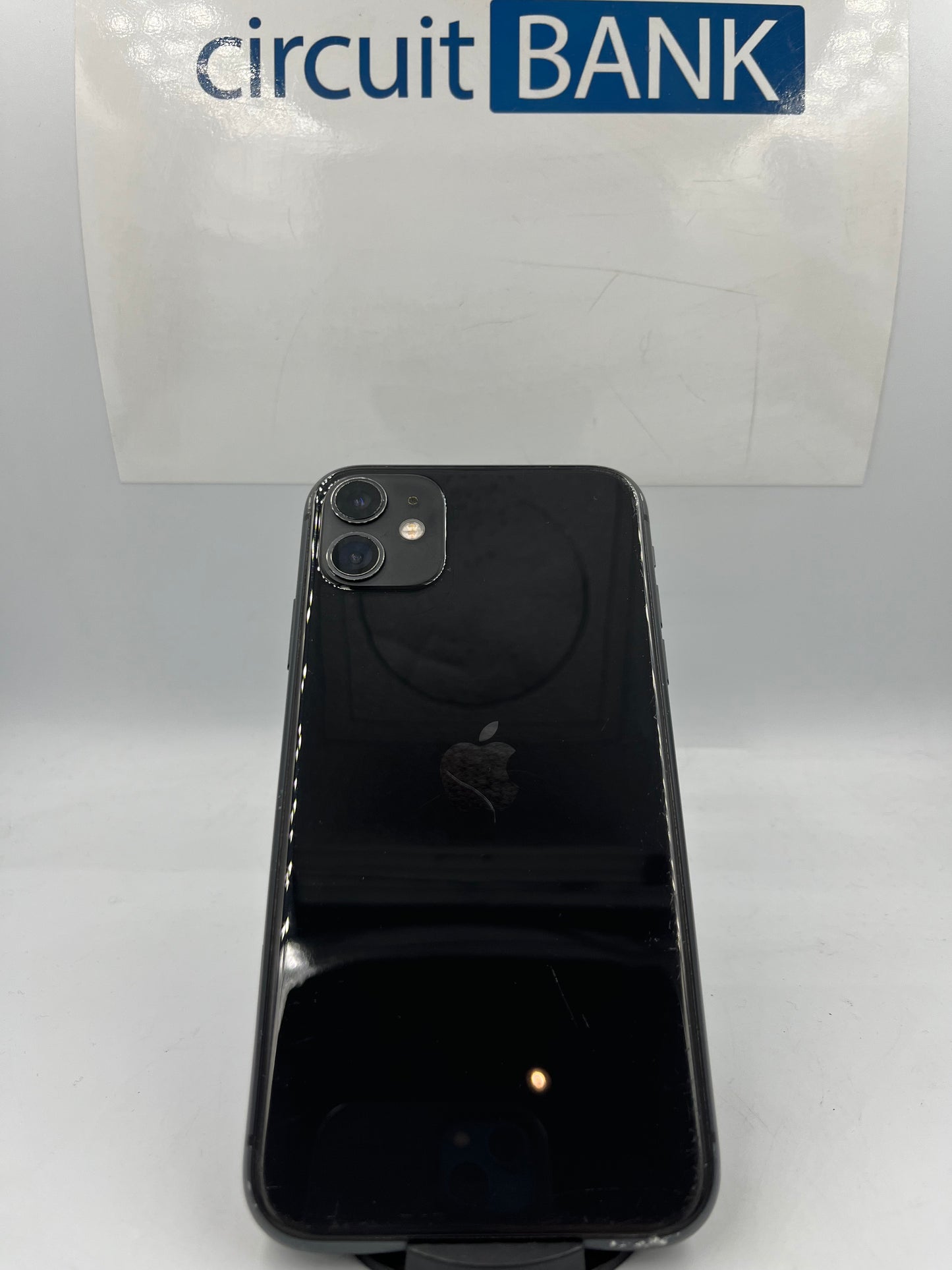 iPhone 11 64GB