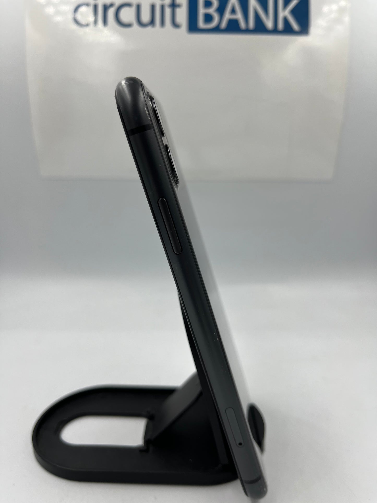 iPhone 11 64GB