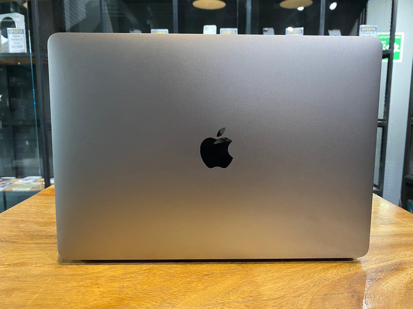 MacBook Air 13" M1 2020 256GB / 8GB (Producto Único)
