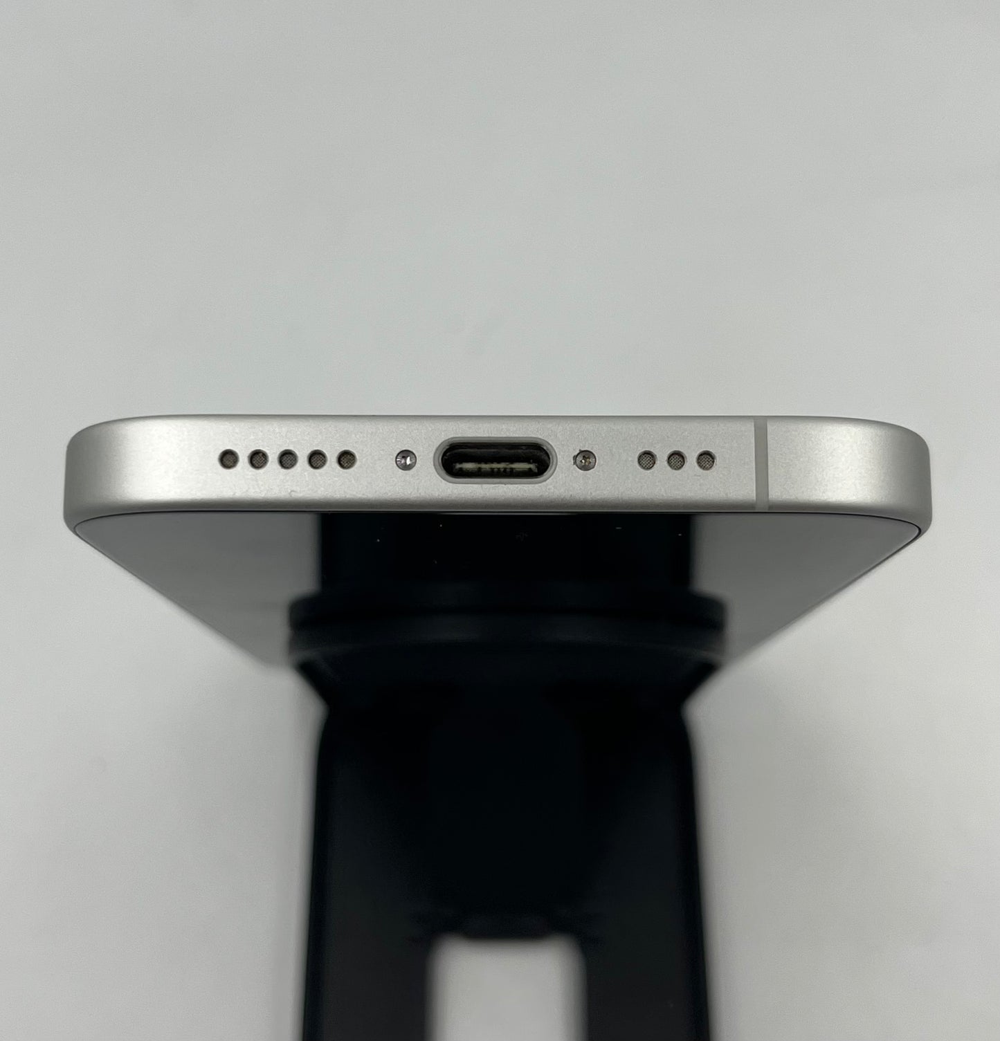 iPhone 16 128GB