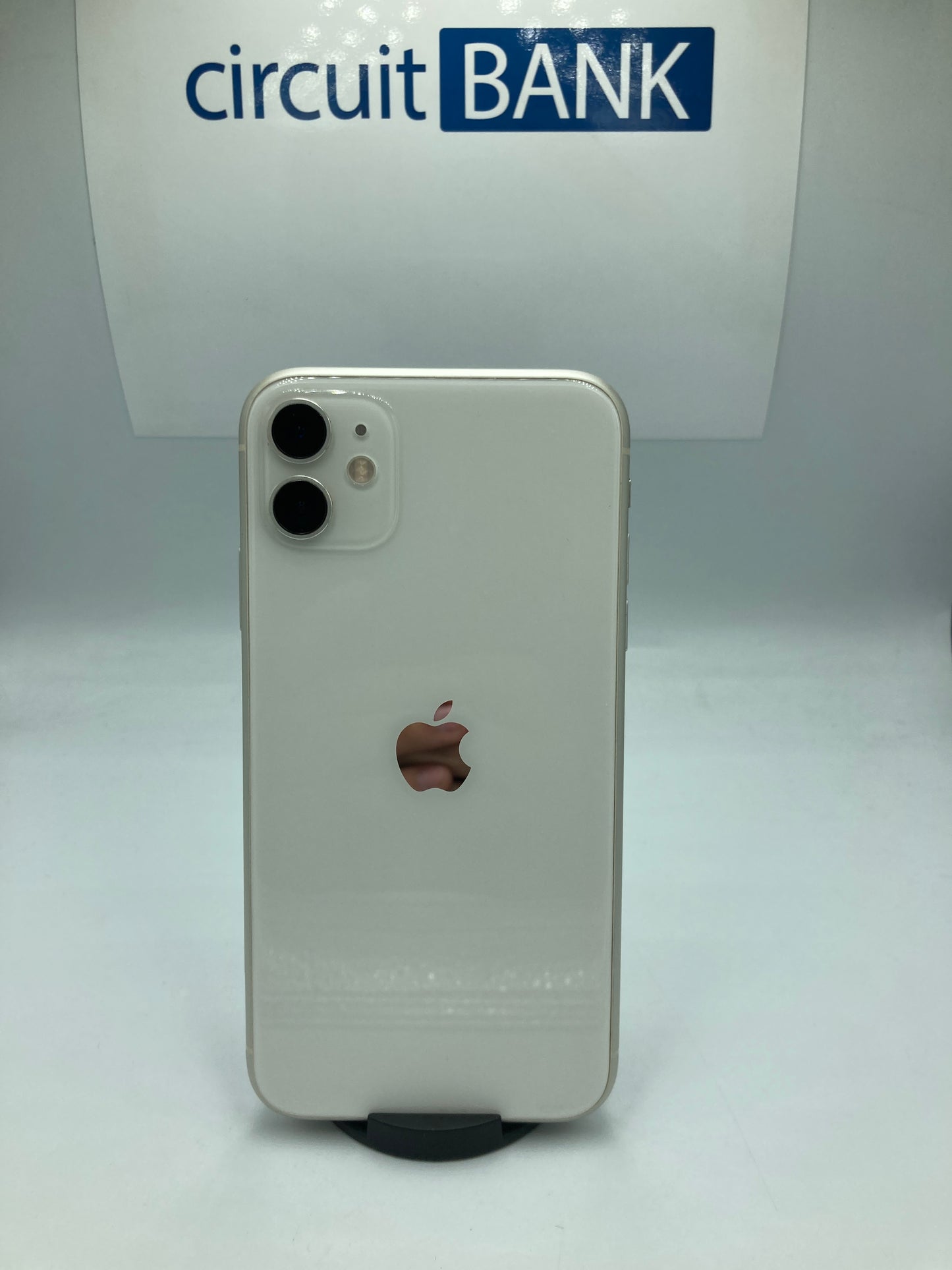 iPhone 11  128GB (Producto Unico)