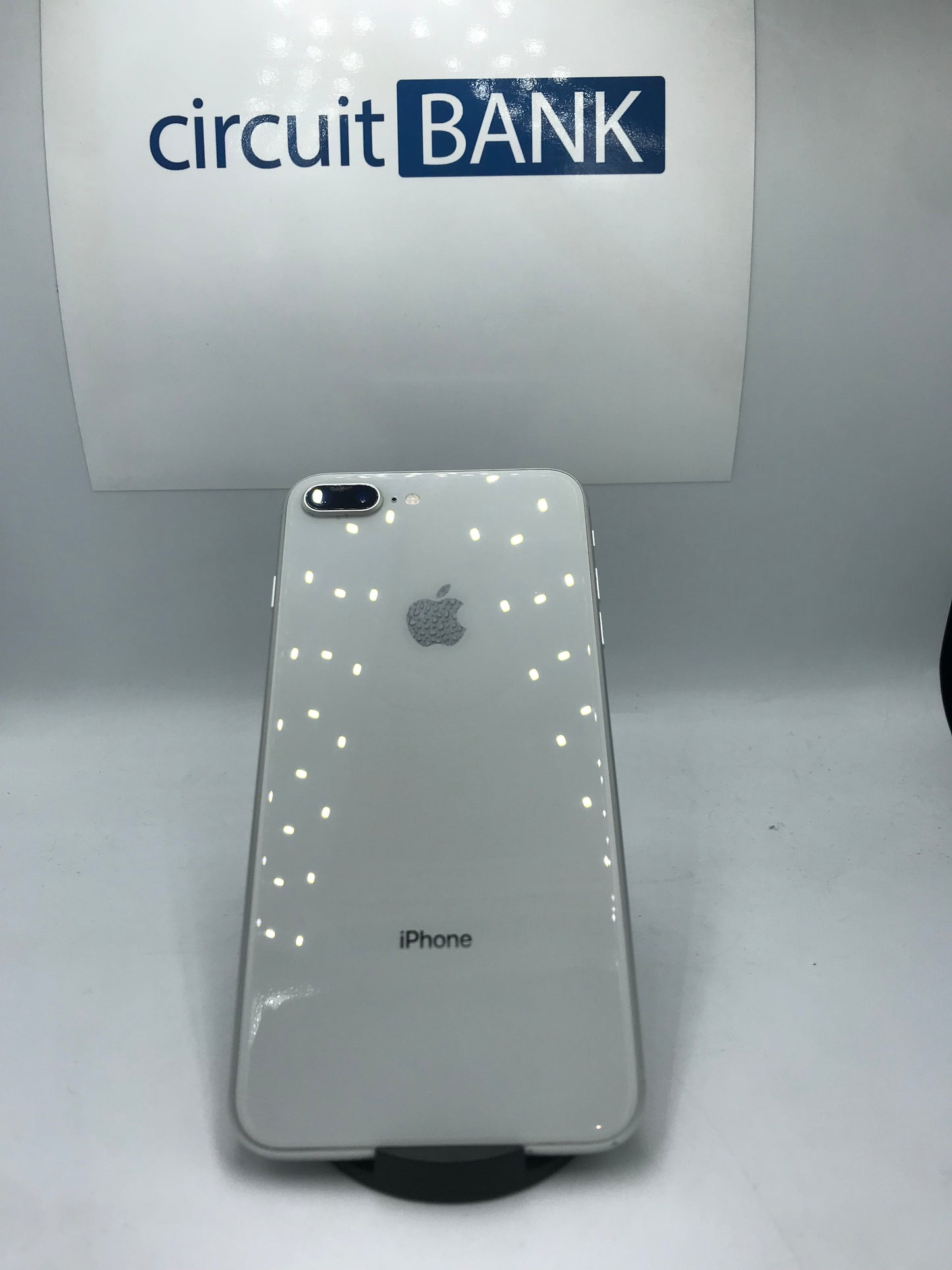 iPhone 8 Plus 64 GB (Producto Unico)